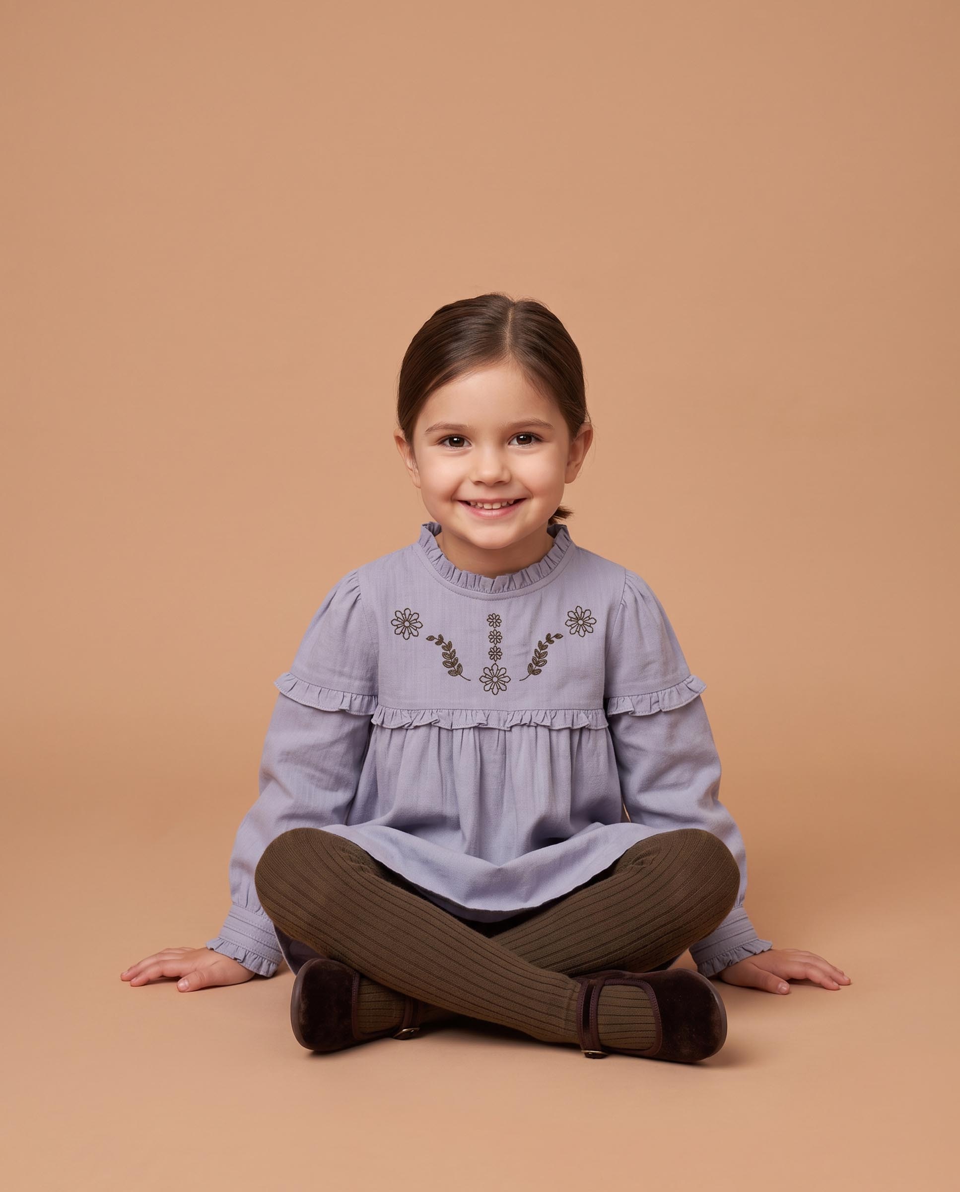 Imagen 3 de Vestido de niña con bordados y volantes - Gocco - Azul Azul
