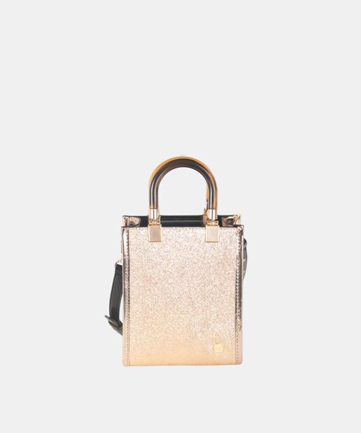 Imagen 0 de Bolso de mano de en pu con cierre de iman y doble asa