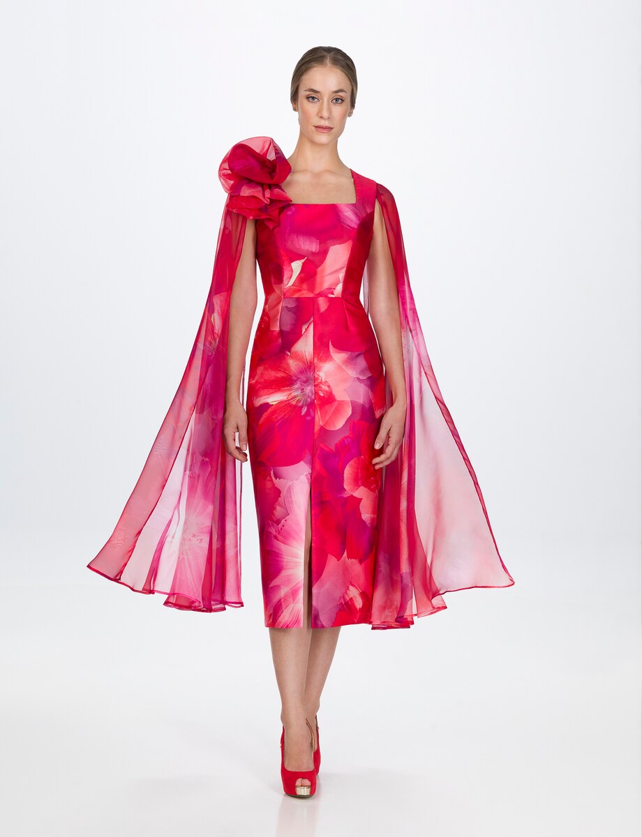 Vestido midi con mangas capa · Sonia Peña · El Corte Inglés