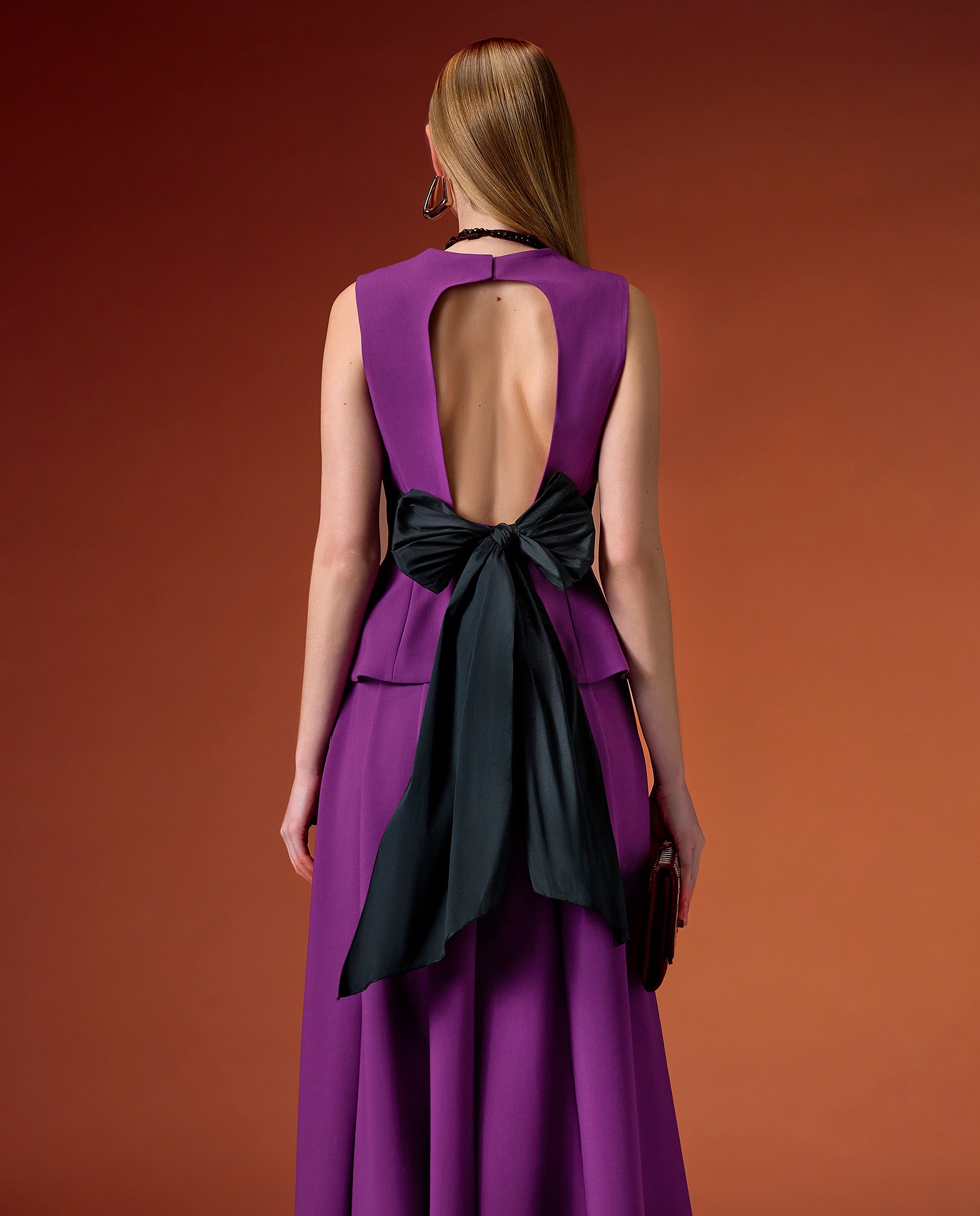 Conjunto de top sin mangas con detalle peplum y falda larga. - Sonia Peña - Violeta Violeta-2