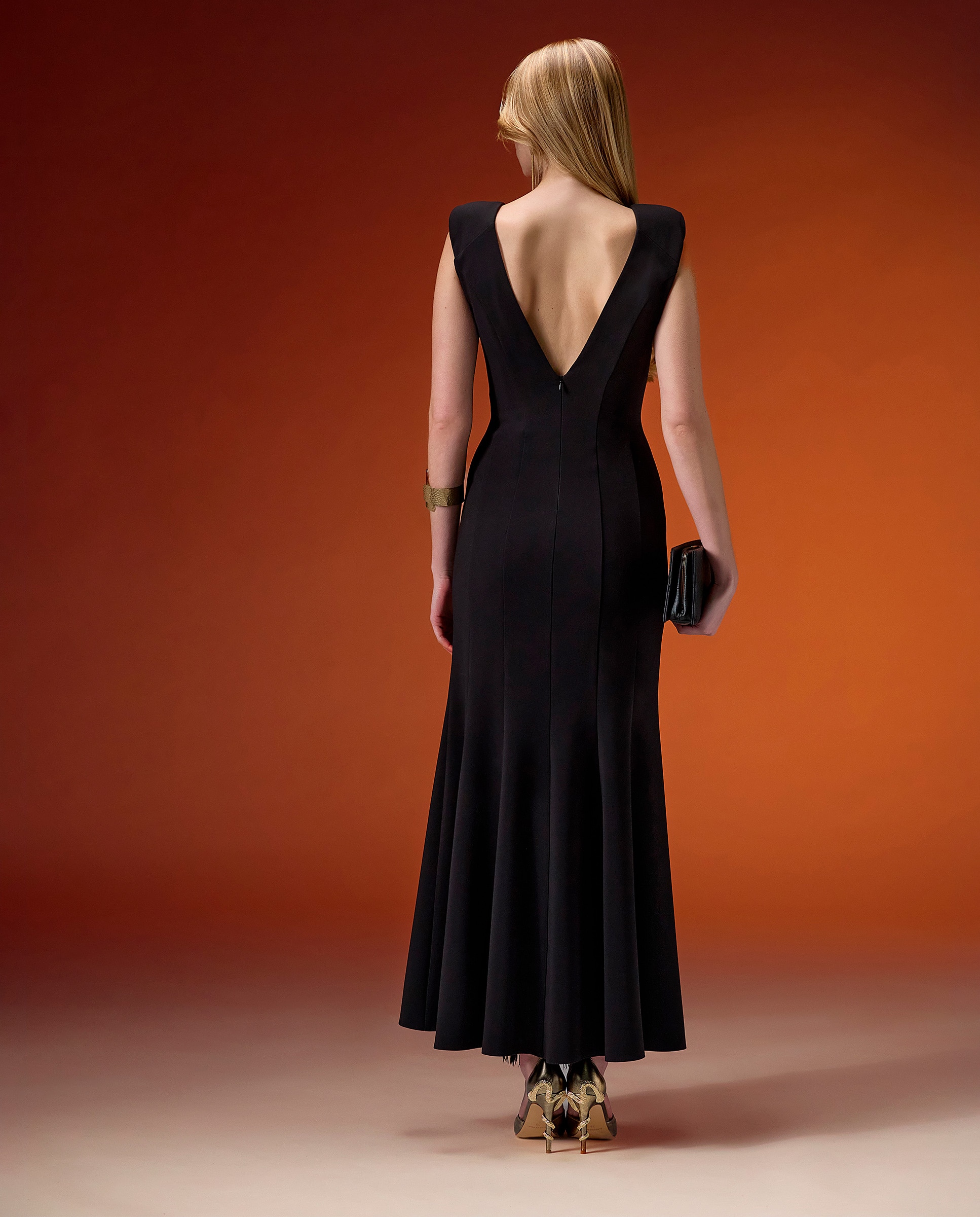 Vestido midi de corte sirena y manga a la sisa con flecos - Sonia Peña - Dorado Dorado-2
