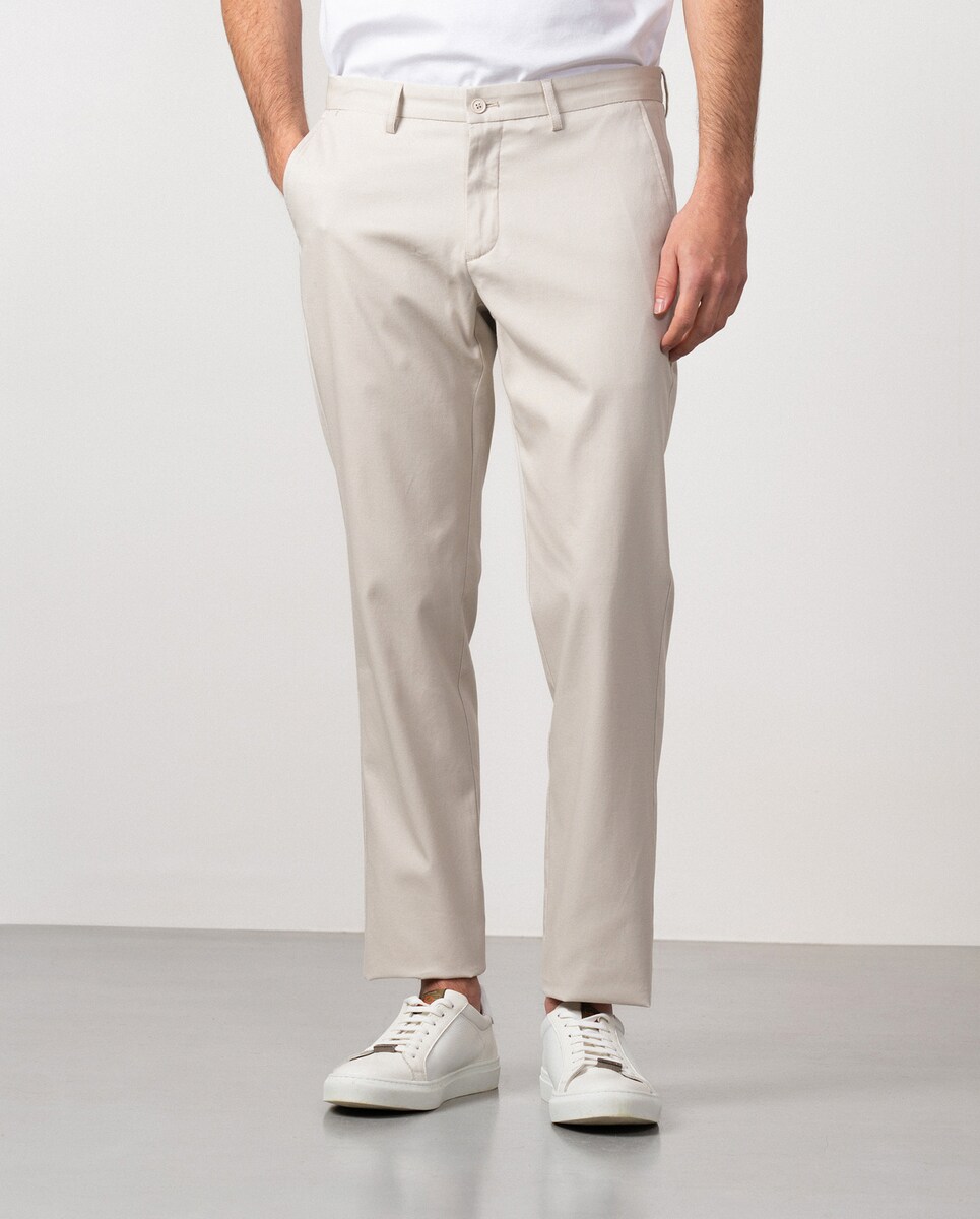 Pantalón chino de hombre slim fit crudo · Etiem · El Corte Inglés