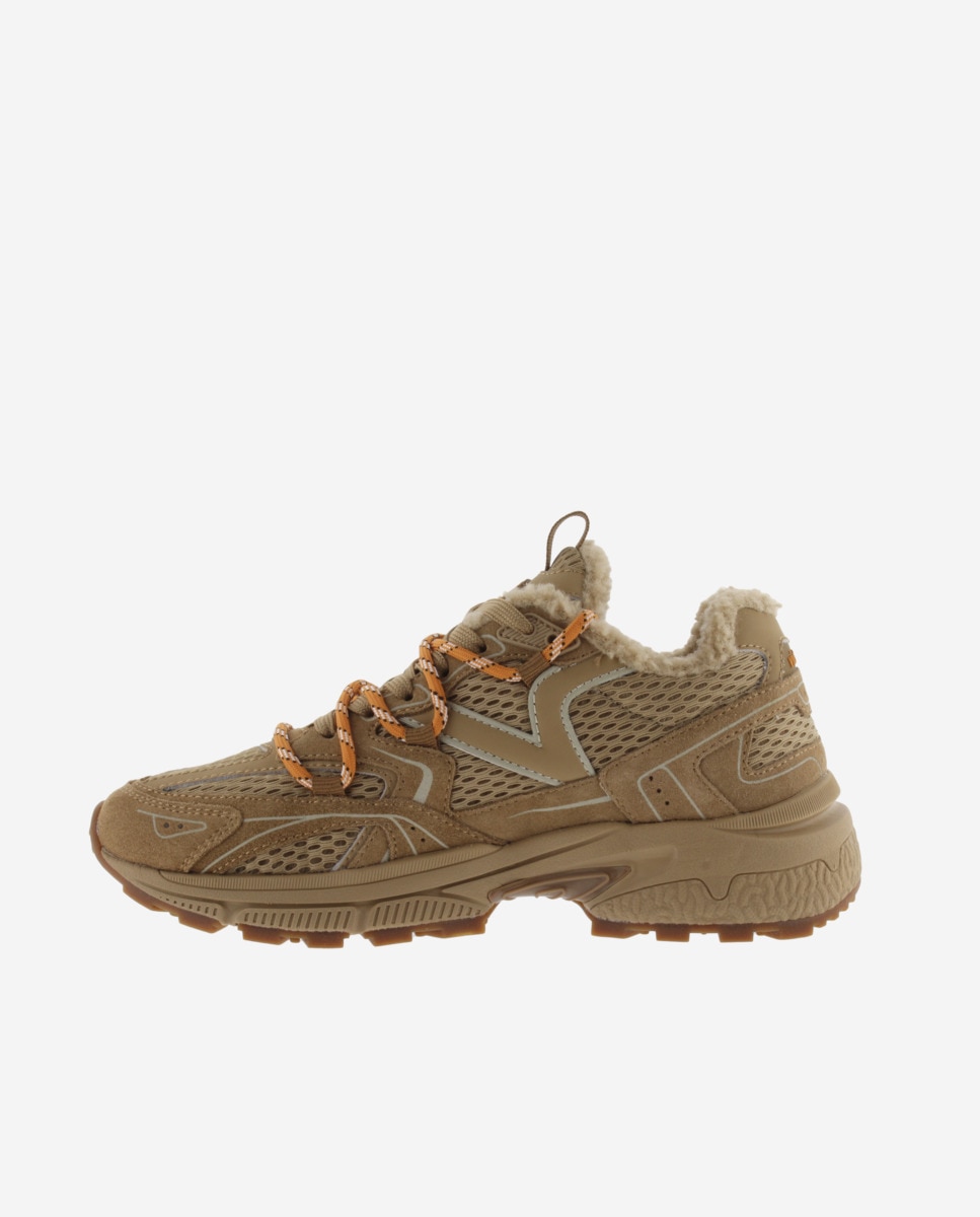 Zapatillas deportivas de mujer de malla con piezas de serraje al tono y borreguito - Victoria - Beige Beige-2