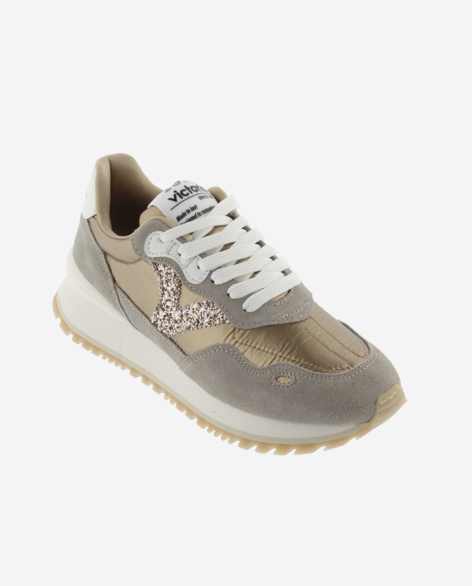 Zapatillas deportivas de mujer de nylon metalizado con piezas de serraje al tono y suela dentada - Victoria - Oro Oro-3
