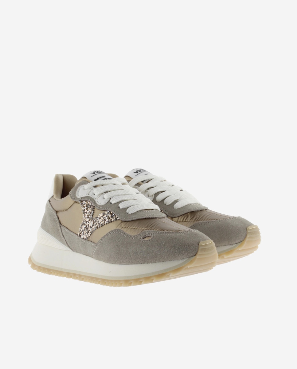 Zapatillas deportivas de mujer de nylon metalizado con piezas de serraje al tono y suela dentada - Victoria - Oro Oro-5