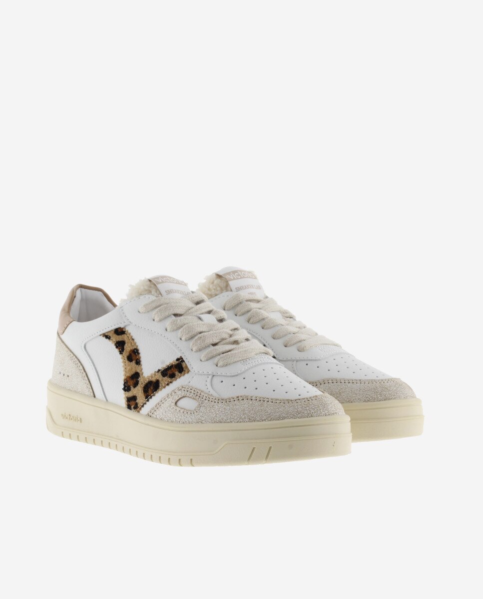 Zapatillas deportivas de mujer con piezas en serraje craquelado y logotipo en animal print - Victoria - Camel Camel-5