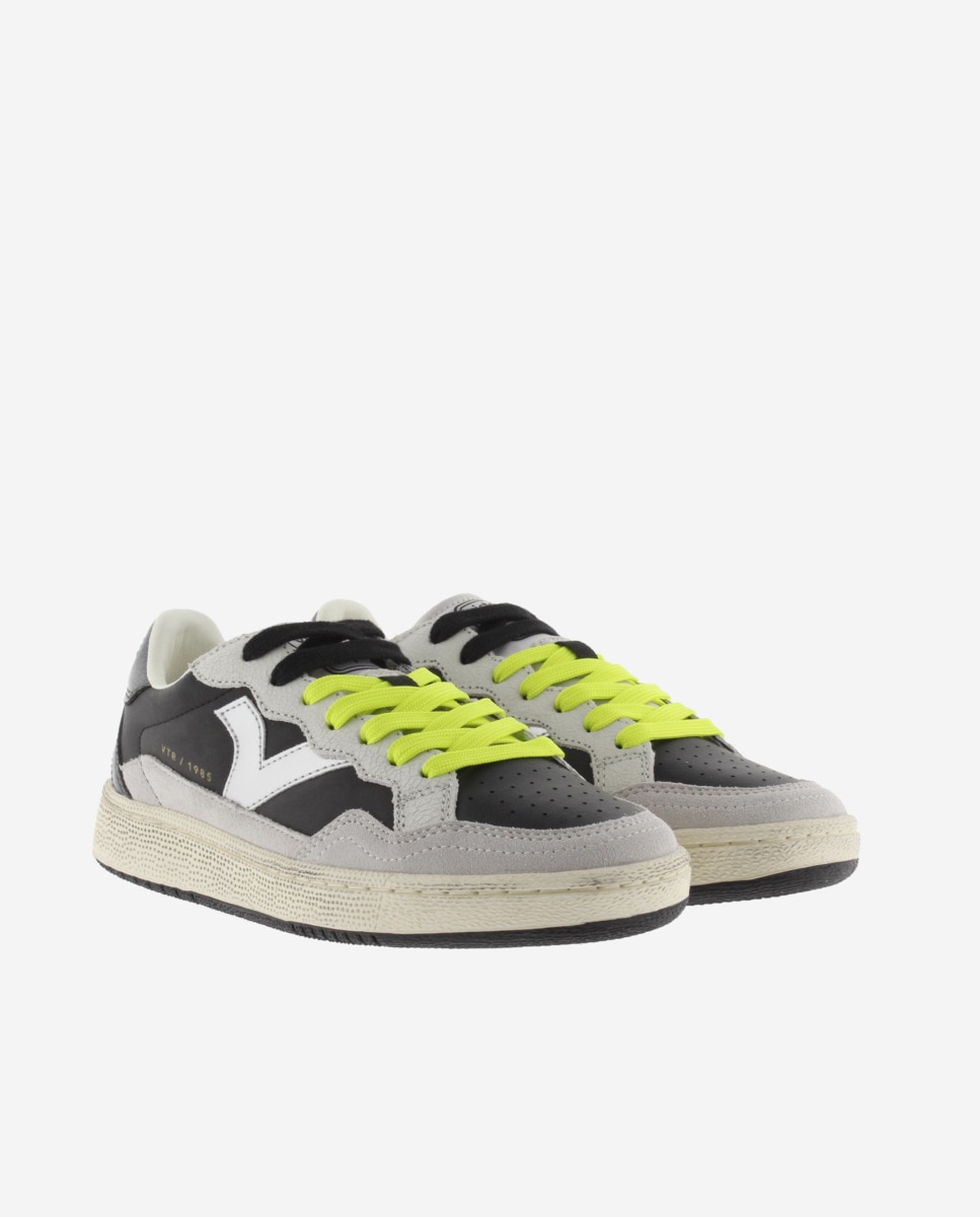 Zapatillas deportivas de mujer de piel con piezas de glitter y metalizadas - Victoria - Negro Negro-5