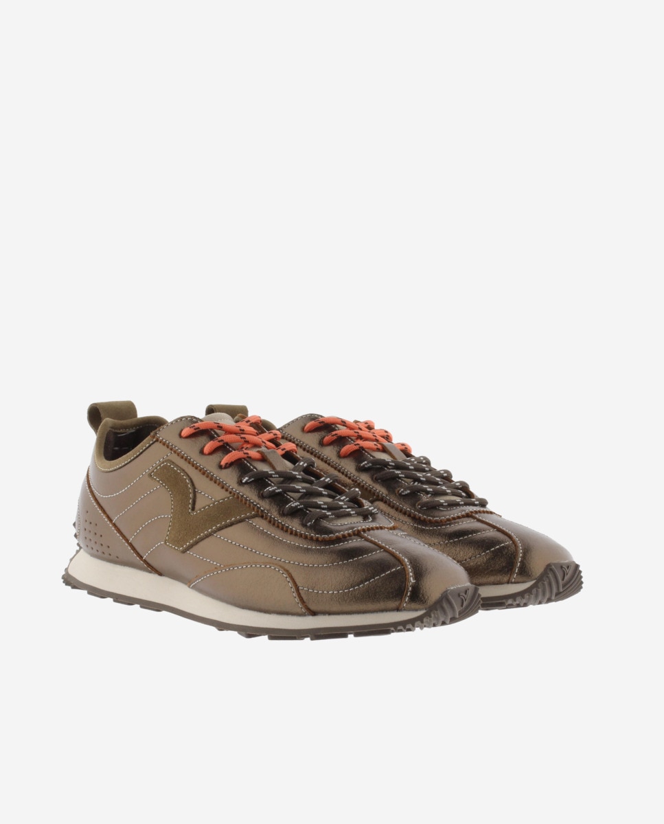 Zapatillas deportivas de mujer de piel metalizada con pespuntes a contraste - Victoria - Bronce Bronce-5