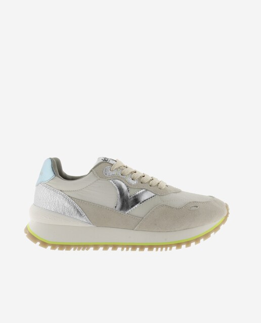 Imagen 0 de Zapatillas deportivas de mujer de nylon con piezas de serraje y metalizadas y suela dentada