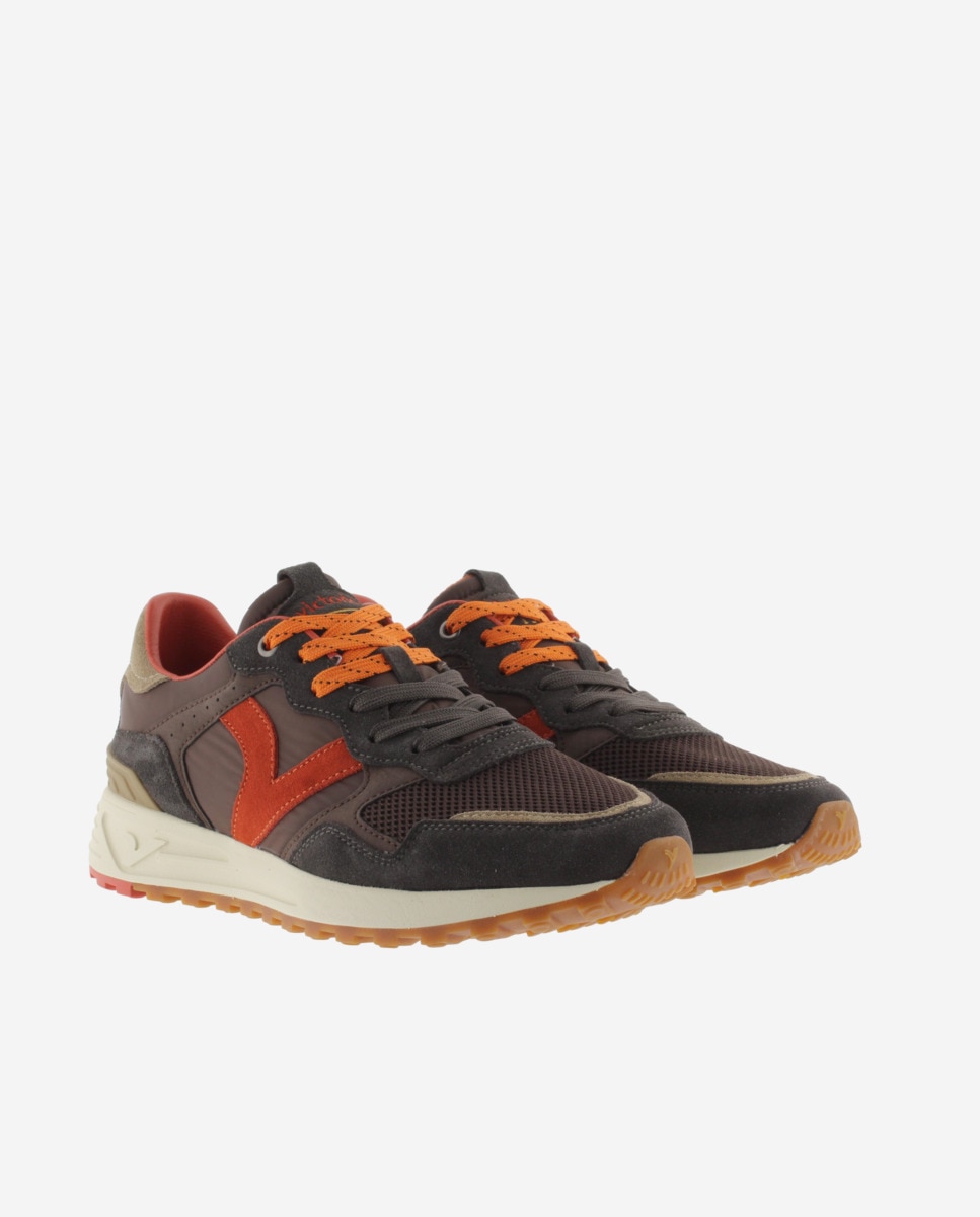 Zapatillas deportivas unisex con piezas de color y serraje - Victoria - Marrón Marrón-5