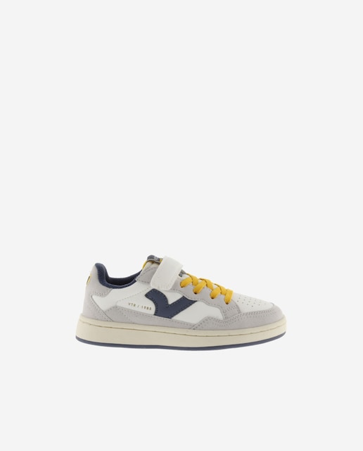 Imagen 0 de Zapatillas deportivas de niño con piezas de color en contraste y tira adherente