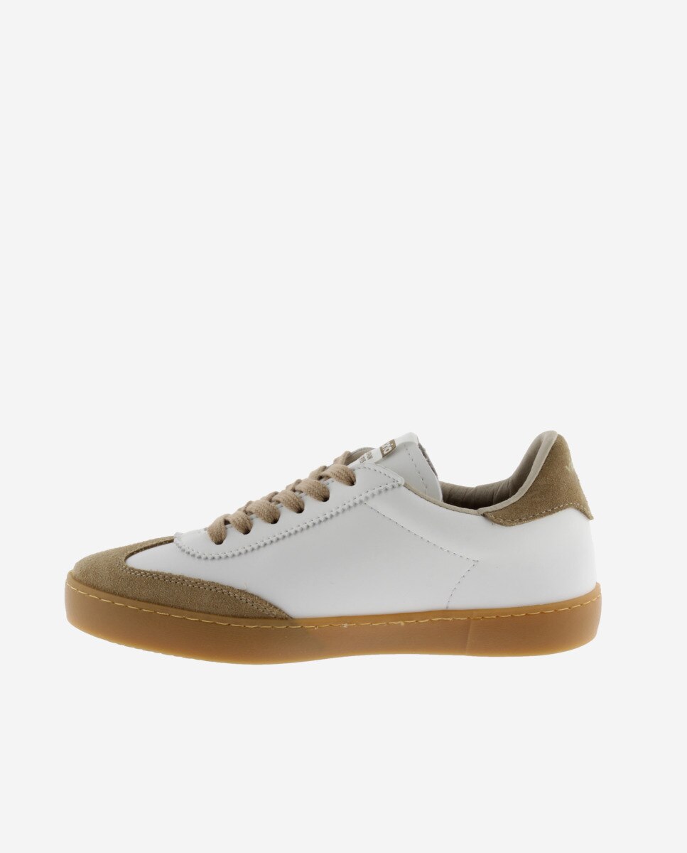 Victoria - Zapatillas deportivas unisex con piezas de serraje y suela caramelo.
