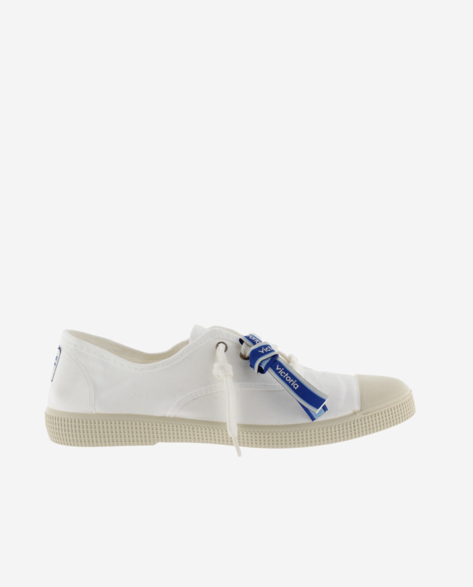 Victoria - Zapatillas básicas unisex de lona envejecida drec con cordones al tono y accesorio pulsera.