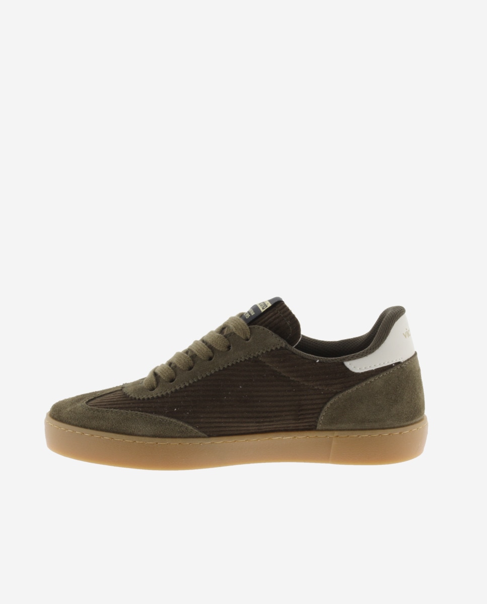 Zapatillas deportivas de mujer de pana con piezas en contraste y de serraje al tono y suela caramelo - Victoria - Kaki Kaki-2