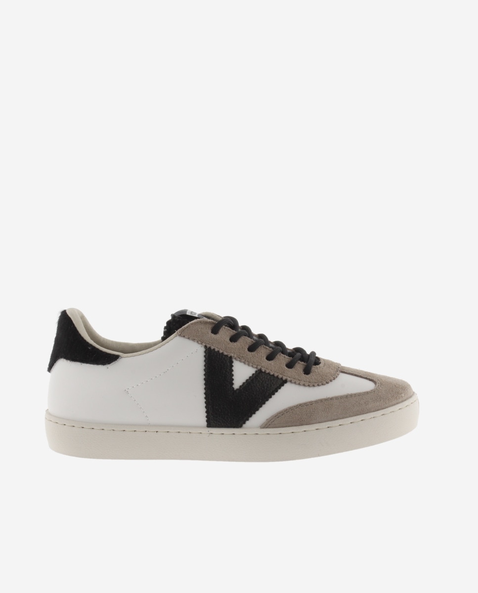 Zapatillas deportivas de mujer con piezas de serraje y borreguito y logotipo metalizado - Victoria - Negro Negro-1