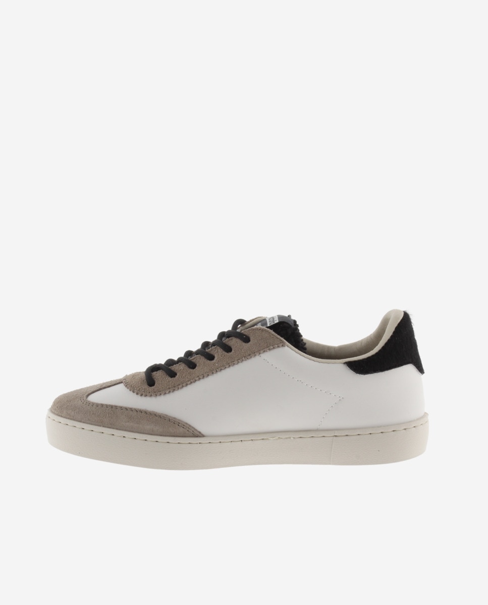 Zapatillas deportivas de mujer con piezas de serraje y borreguito y logotipo metalizado - Victoria - Negro Negro-2