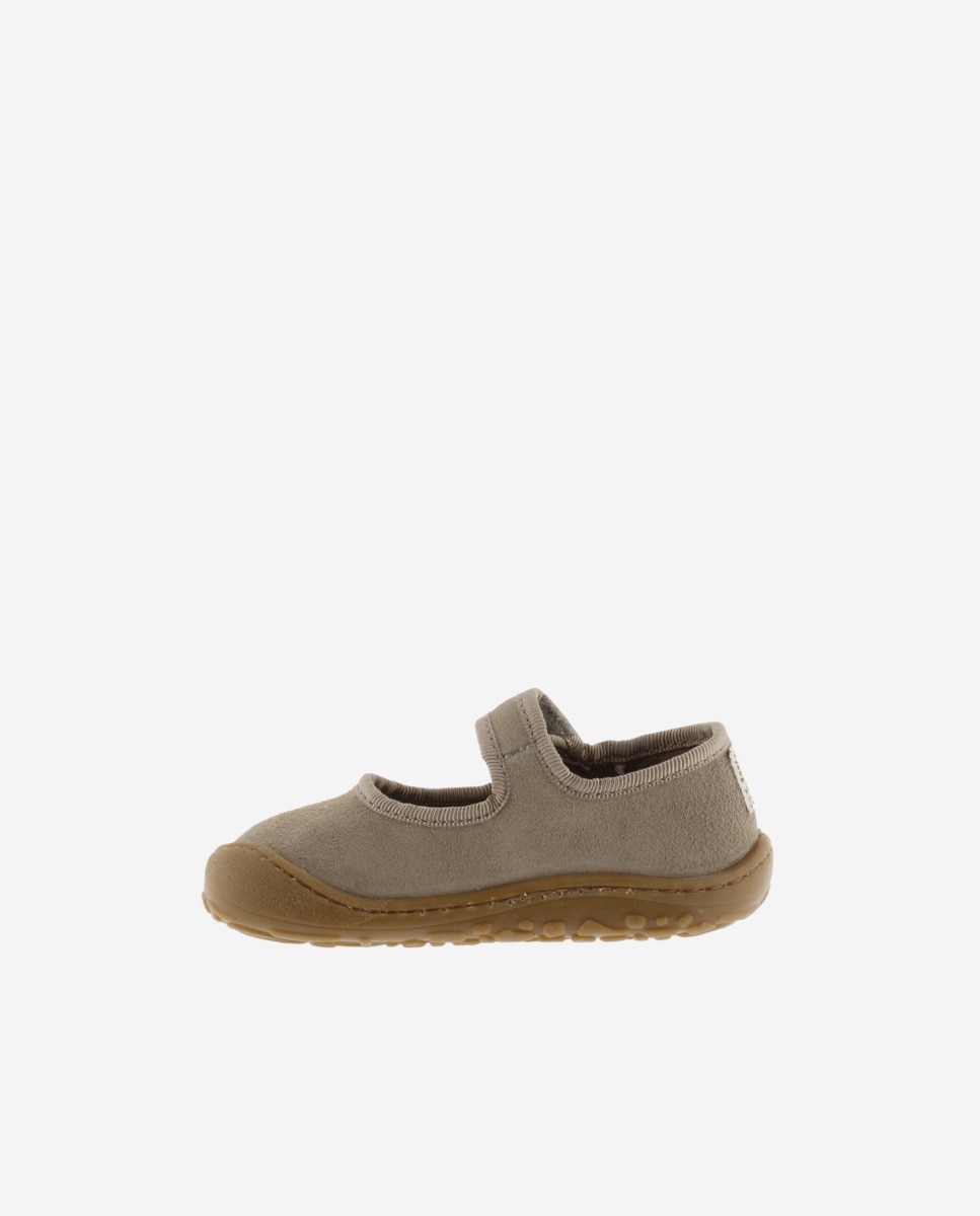 Victoria - Merceditas de niña barefoot de serraje con ribete al tono y tira adherente.