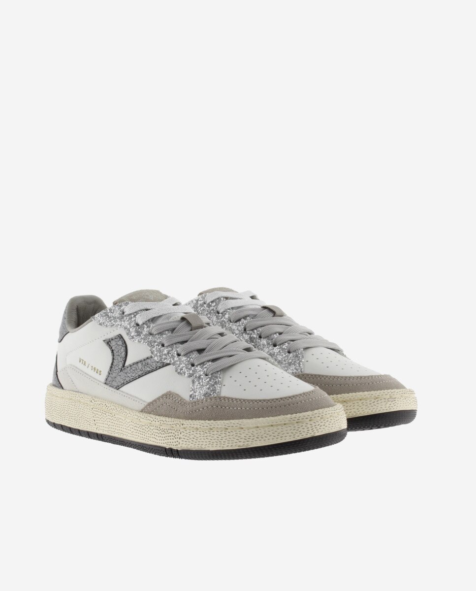 Zapatillas deportivas de mujer de piel con piezas de glitter y metalizadas - Victoria - Gris Gris-5