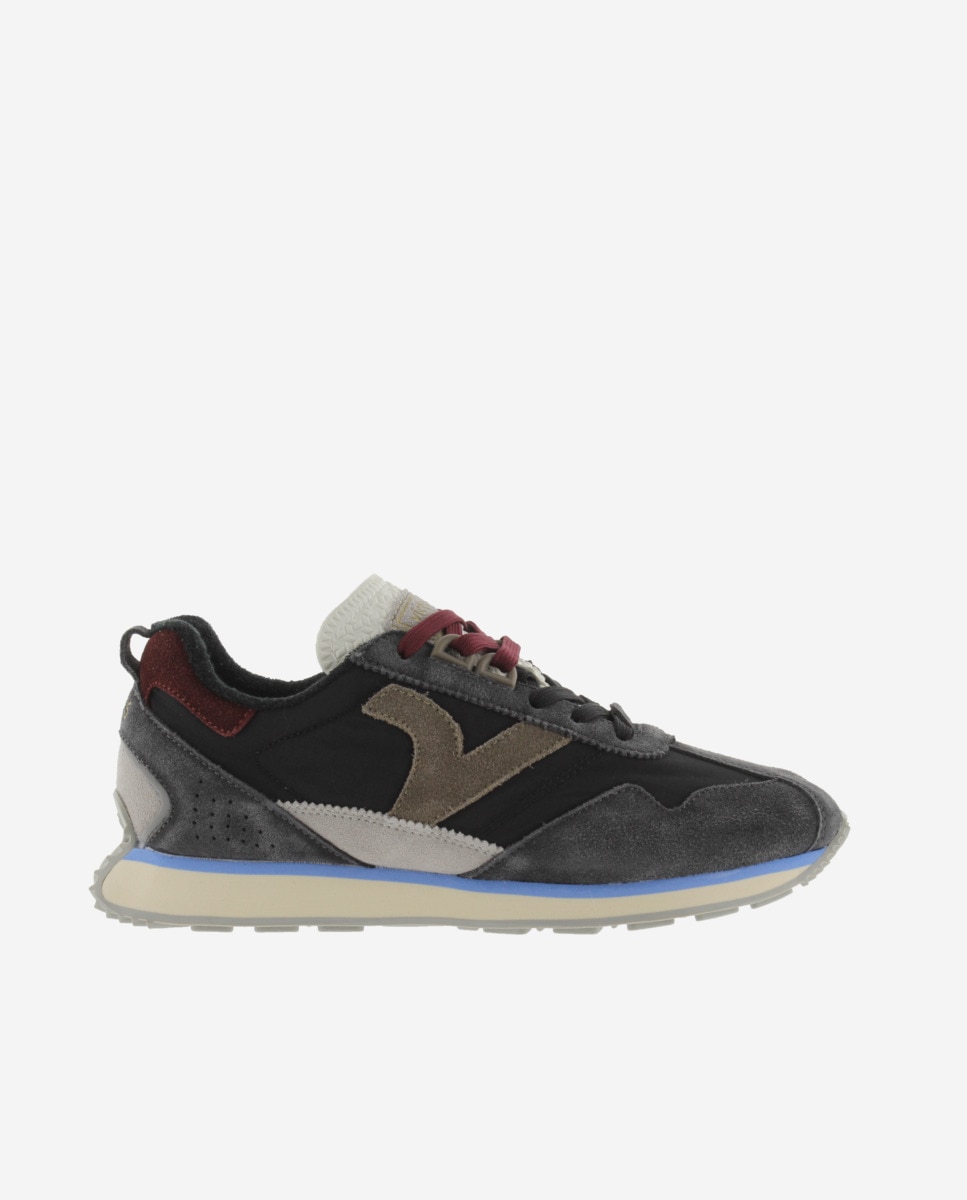 Imagen 0 de Zapatillas deportivas unisex de nylon con piezas de serraje Negro