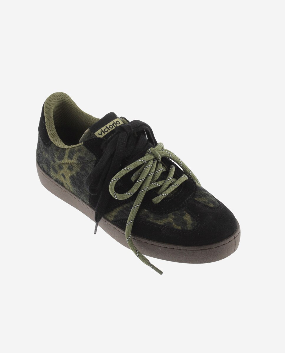 Zapatillas deportivas de mujer animal print con piezas de serraje al tono y doble cordón - Victoria - Kaki Kaki-3
