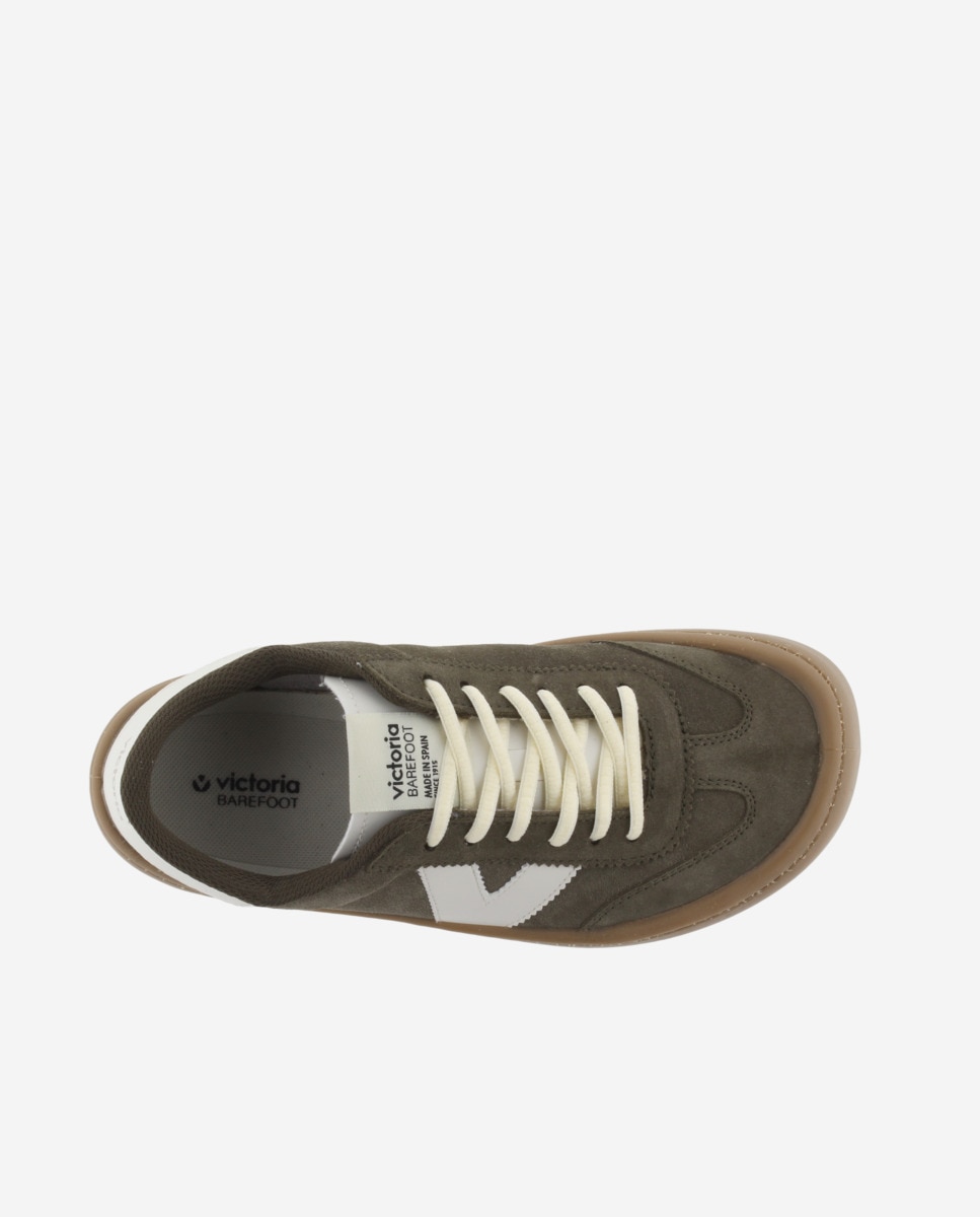 Zapatillas deportivas unisex barefoot de serraje con piezas en contraste y suela caramelo - Victoria - Kaki Kaki-4