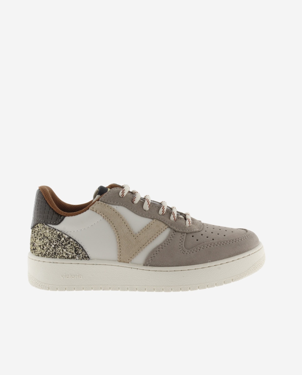 Zapatillas deportivas de mujer con piezas de serraje y pieza trasera de glitter - Victoria - Visón Visón-1