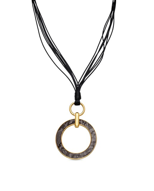 Imagen 0 de Collar África acabado en oro amarillo de 18k con  cuero negro