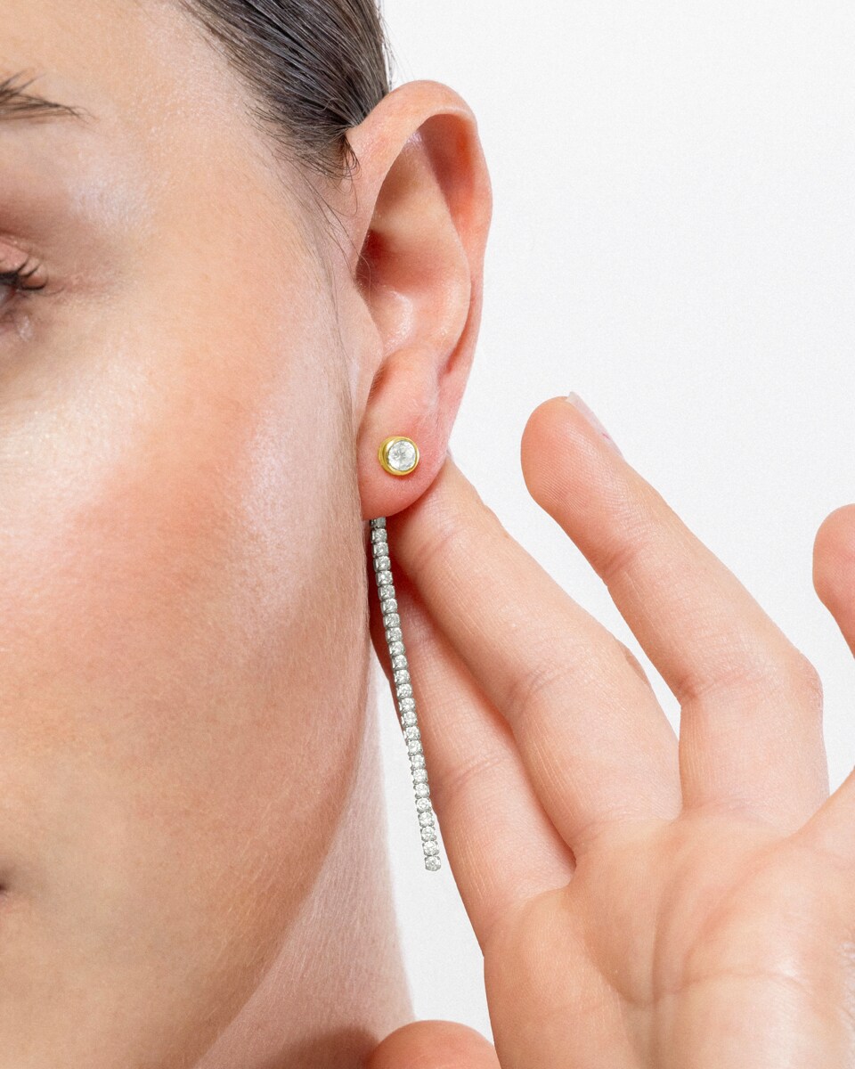 Pendientes Trendy acabado en oro de 18k con circonita brillante Blanco-4