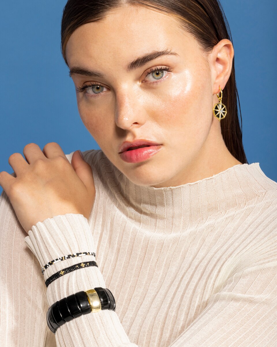 Pulsera de cadena trendy de acero acabada en amarillo de 18 quilates con cristal negro - Luxenter - Oro Oro-2