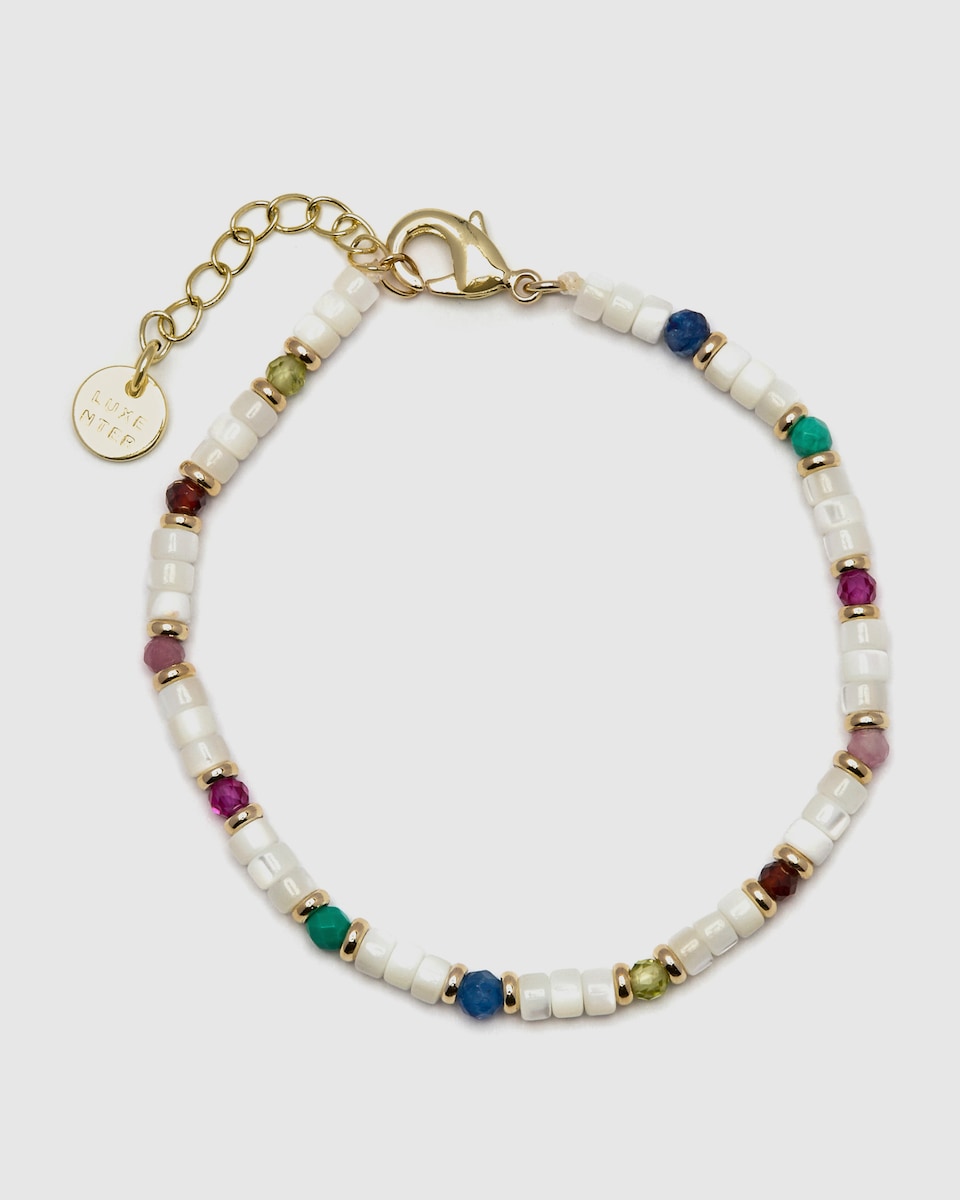 Pulsera Boho acabada en oro amarillo de 18k con madreperla blanca Blanco-3