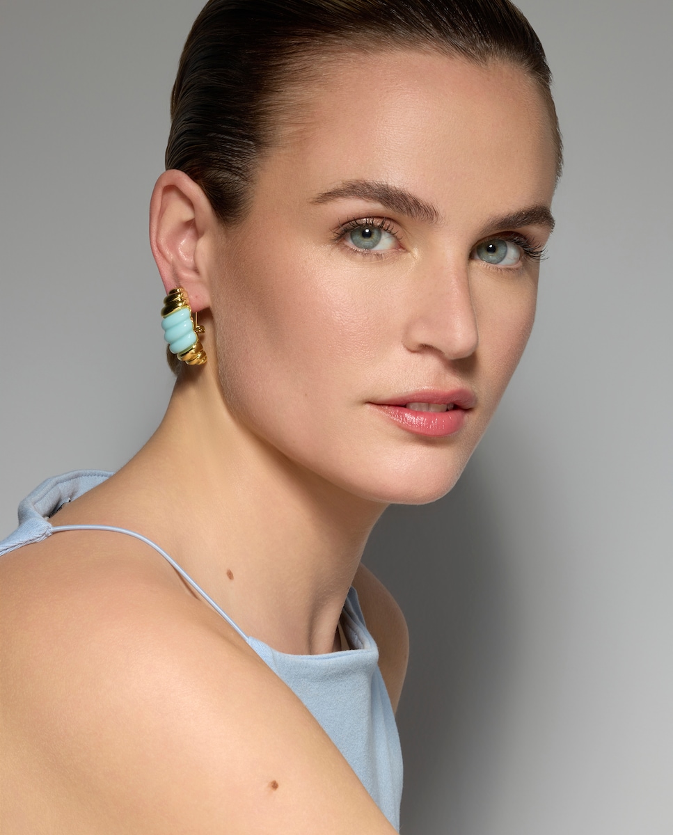 Pendientes Africa acabados en oro de 18k con resina azul Azul-3