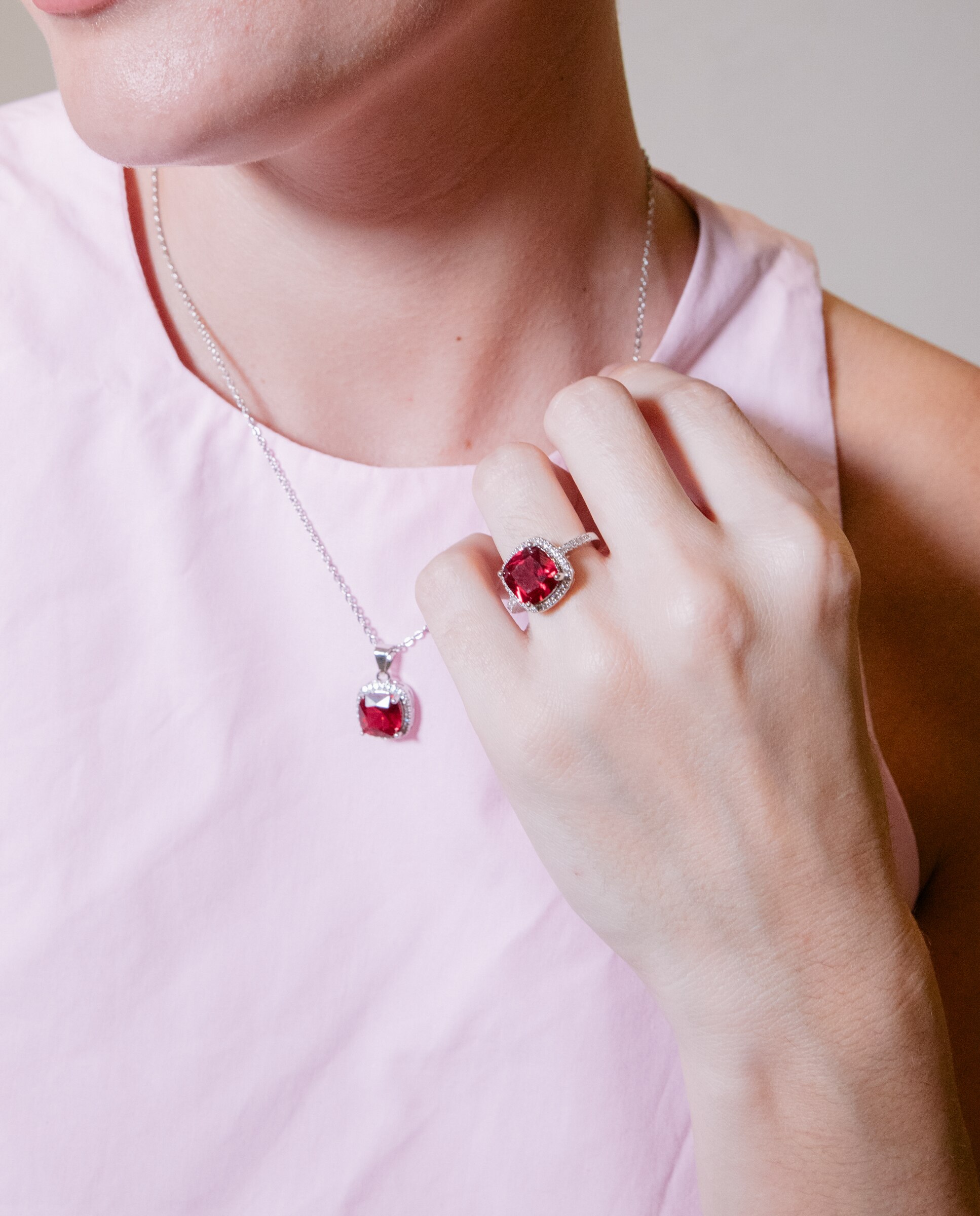 Anillo áfrica acabado en rodio con circonita rubí - Luxenter - Rojo Rojo-4