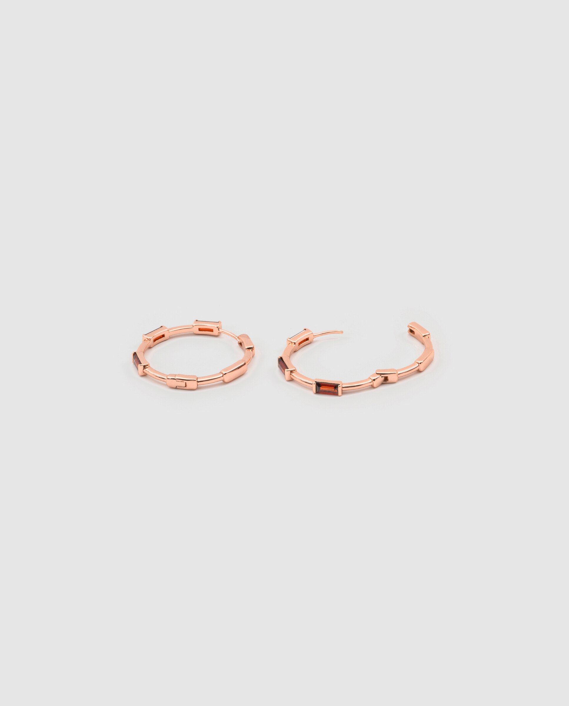 Pendientes de aro special edition con circonita ópalo de fuego acabados en oro rosa 18k - Luxenter - Rojo Rojo-3