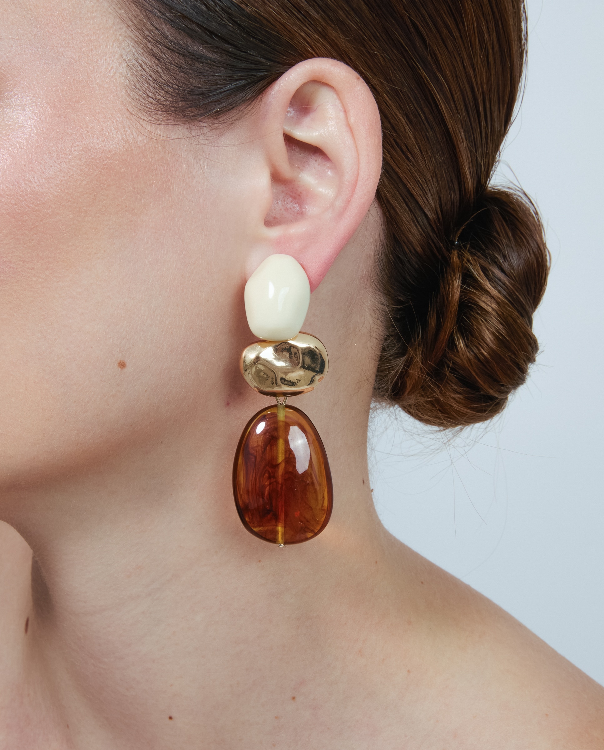 Pendientes africa acabados en oro amarillo de 18k con resina carey - Luxenter - Multicolor Multicolor-4
