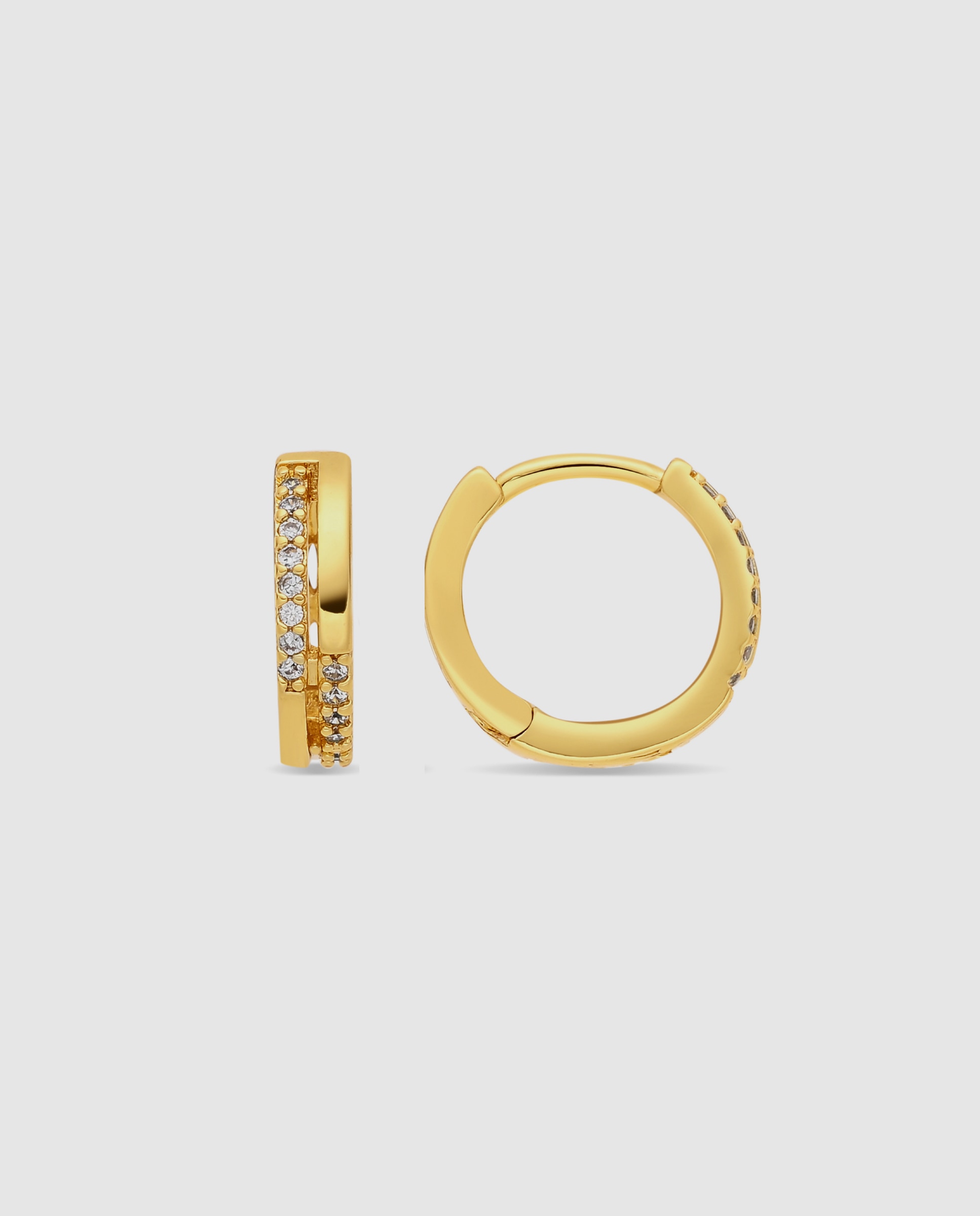 Imagen 0 de Pendientes de aro basic con circonita acabados en oro de 18k Dorado