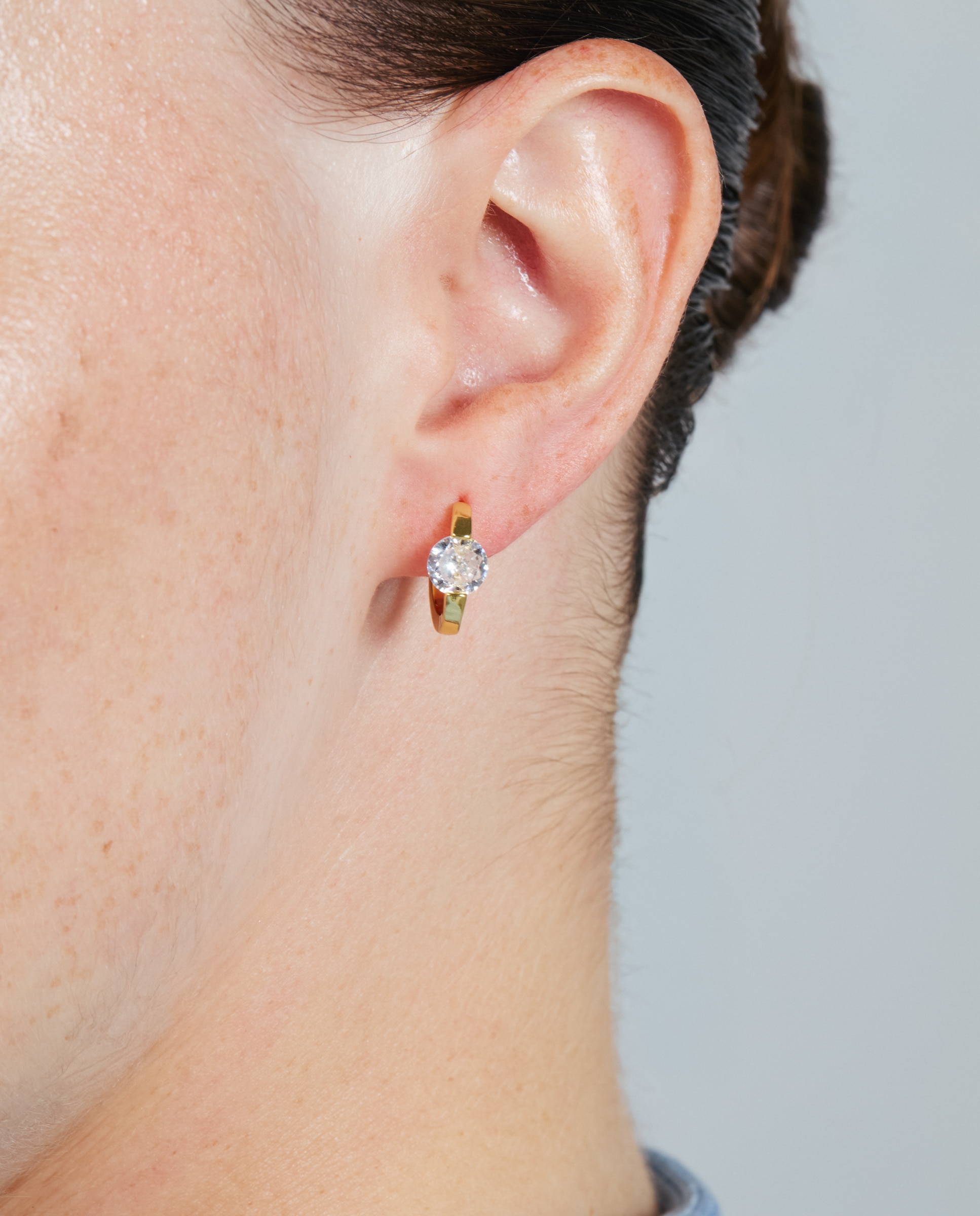 Pendientes acabados en oro amarillo 18k con circonita brillante - Luxenter - Dorado Dorado-4