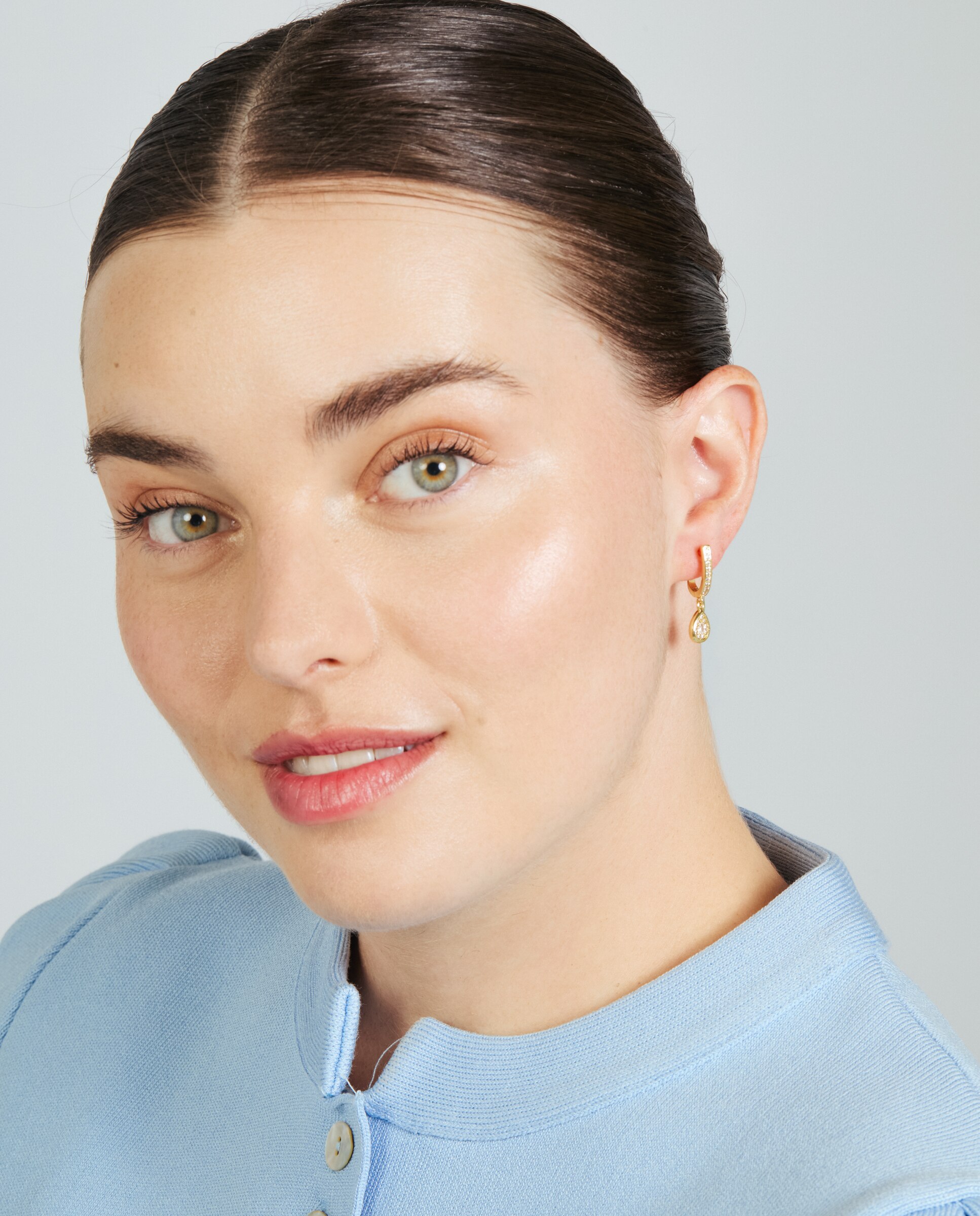 Pendientes acabados en oro amarillo 18k con circonita brillante - Luxenter - Dorado Dorado-5