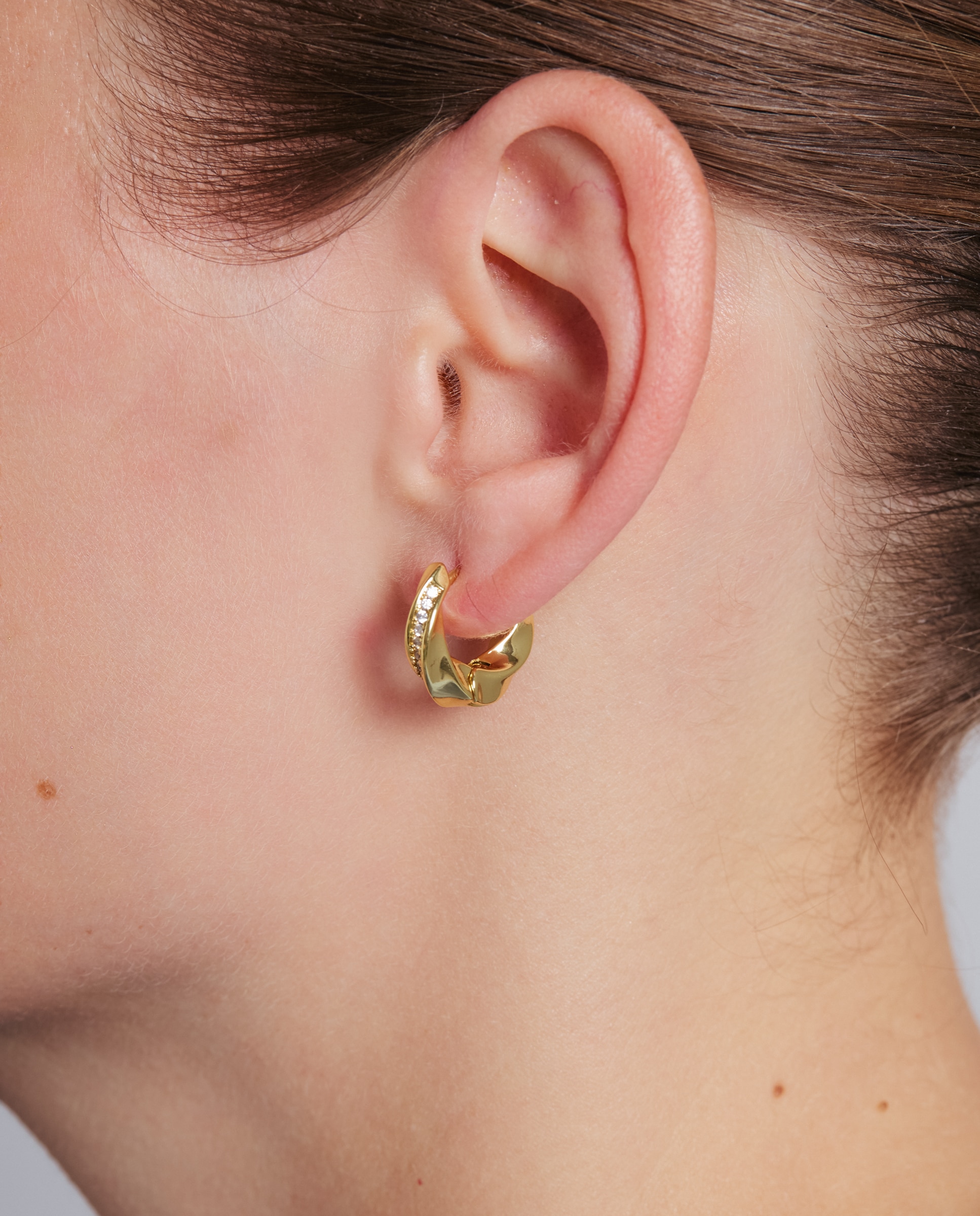 Pendientes acabados en oro amarillo 18k con circonita brillante - Luxenter - Dorado Dorado-4