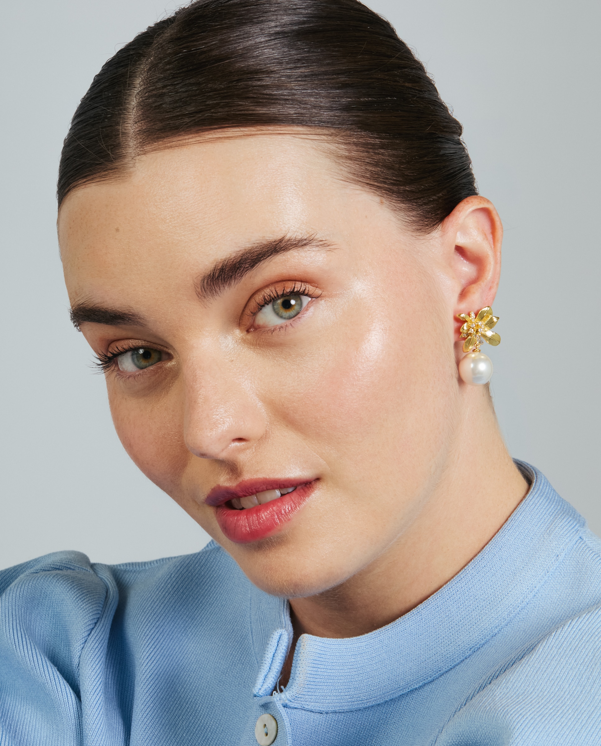 Pendientes acabados en oro amarillo 18k con perla - Luxenter - Blanco Blanco-2