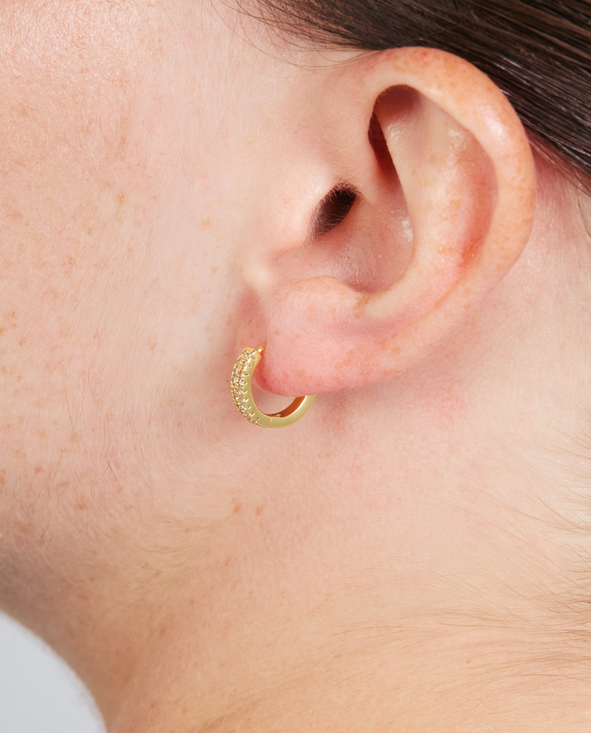 Pendientes acabados en oro amarillo 18k con circonita brillante - Luxenter - Dorado Dorado-4