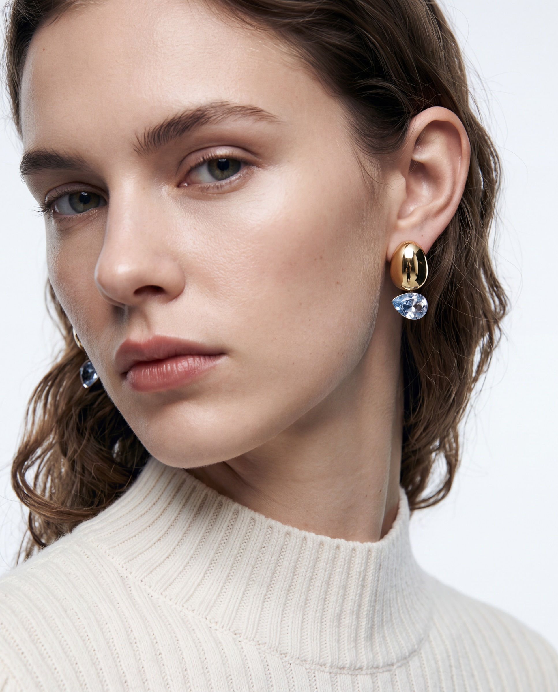Pendientes africa con cristal acabados en oro amarillo de 18k - Luxenter - Azul Azul-2