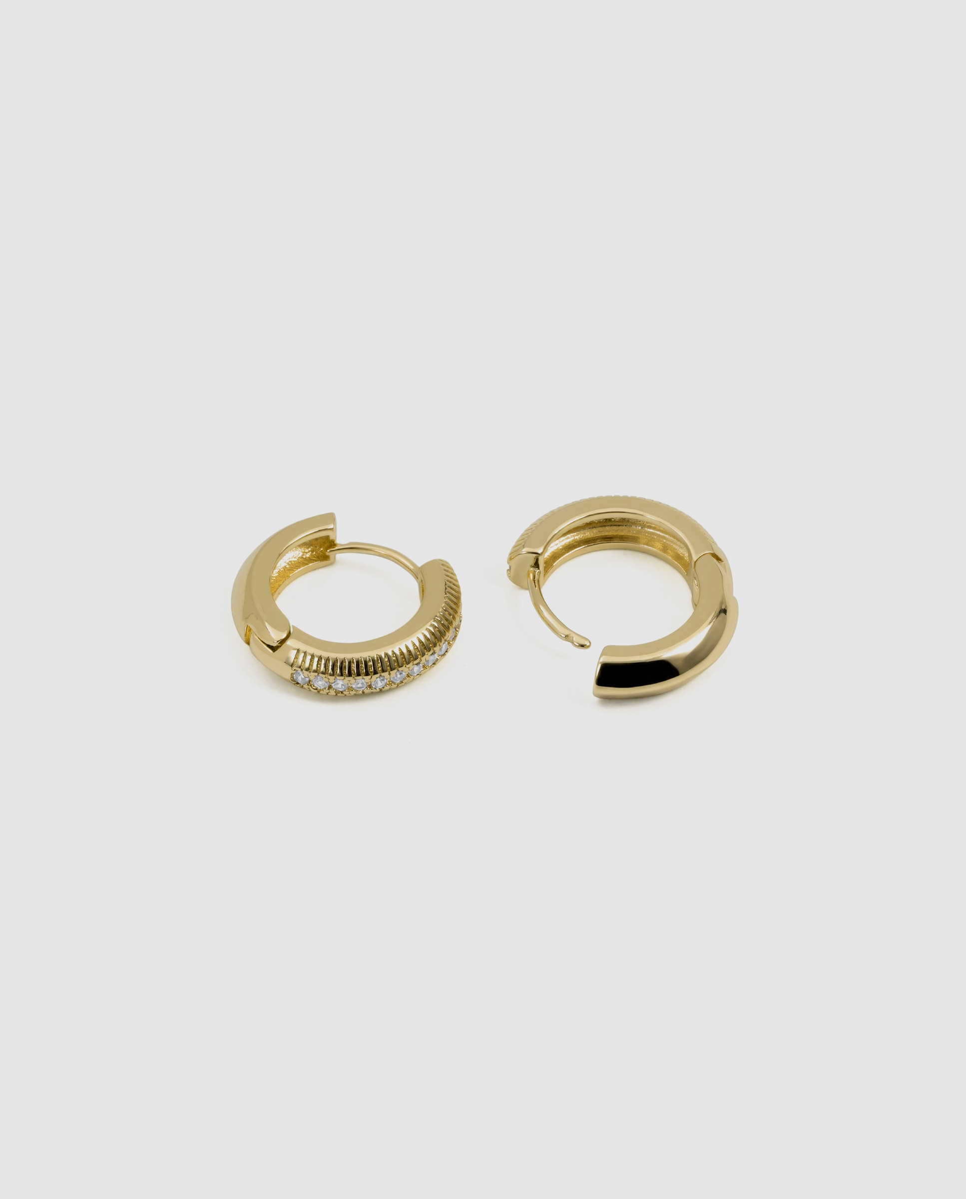 Pendientes acabados en oro amarillo 18k con circonita brillante - Luxenter - Dorado Dorado-6