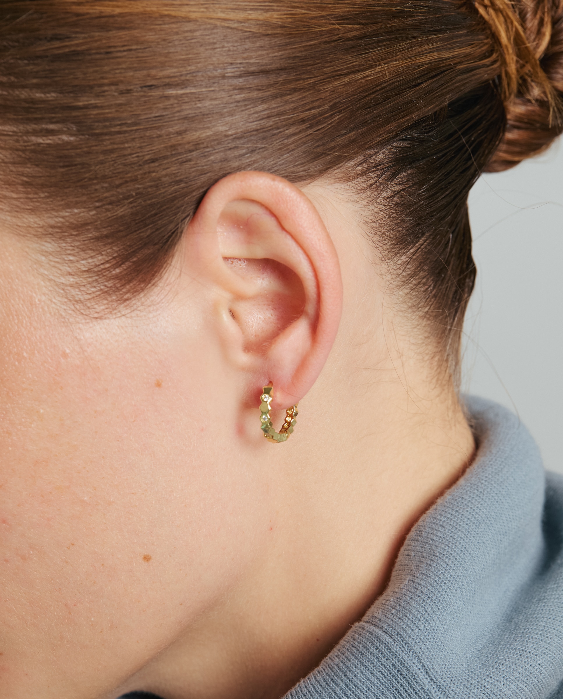 Pendientes acabados en oro amarillo 18k con circonita brillante - Luxenter - Dorado Dorado-4