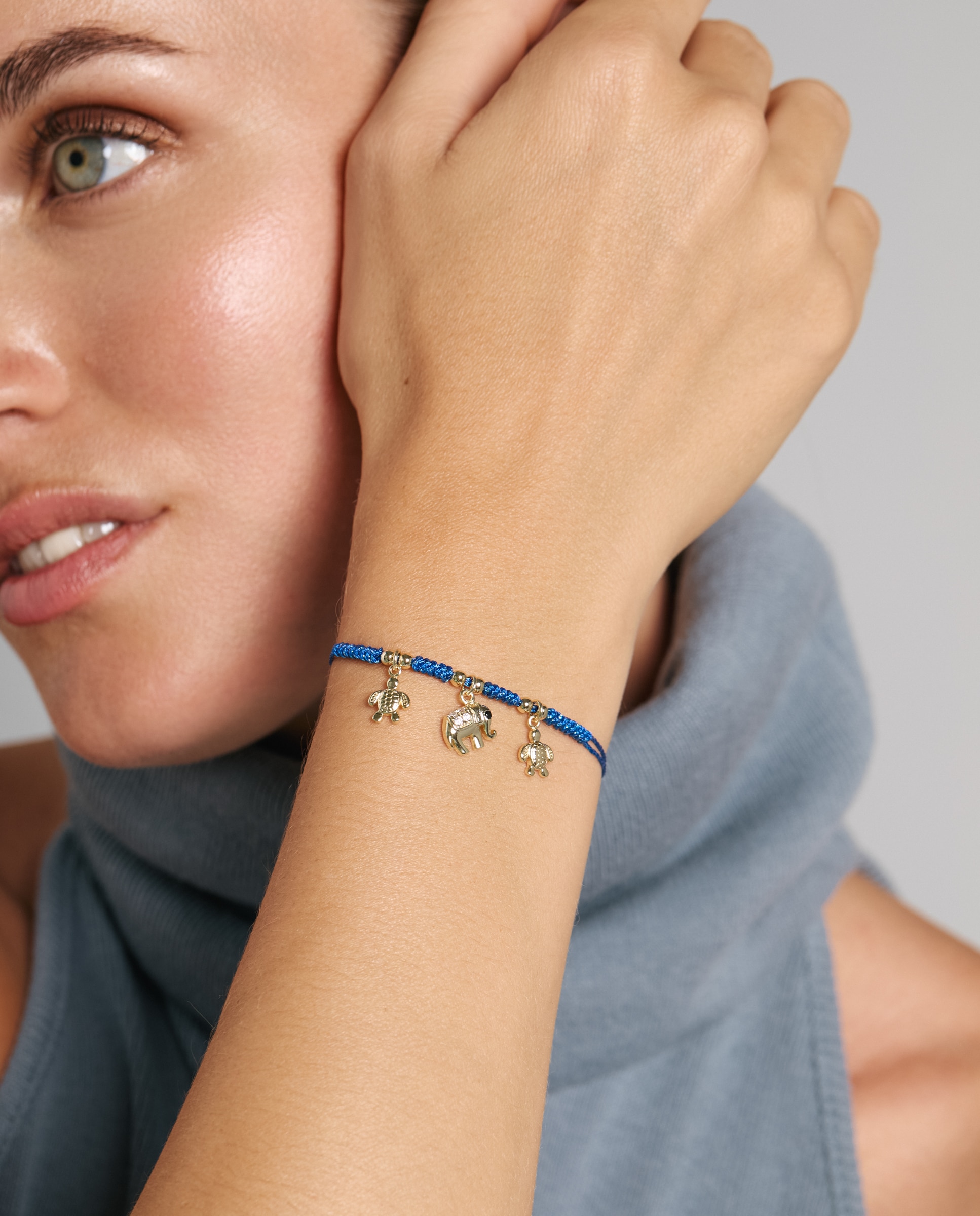 Pulsera africa con circonita acabada en oro de 18k - Luxenter - Azul Azul-5