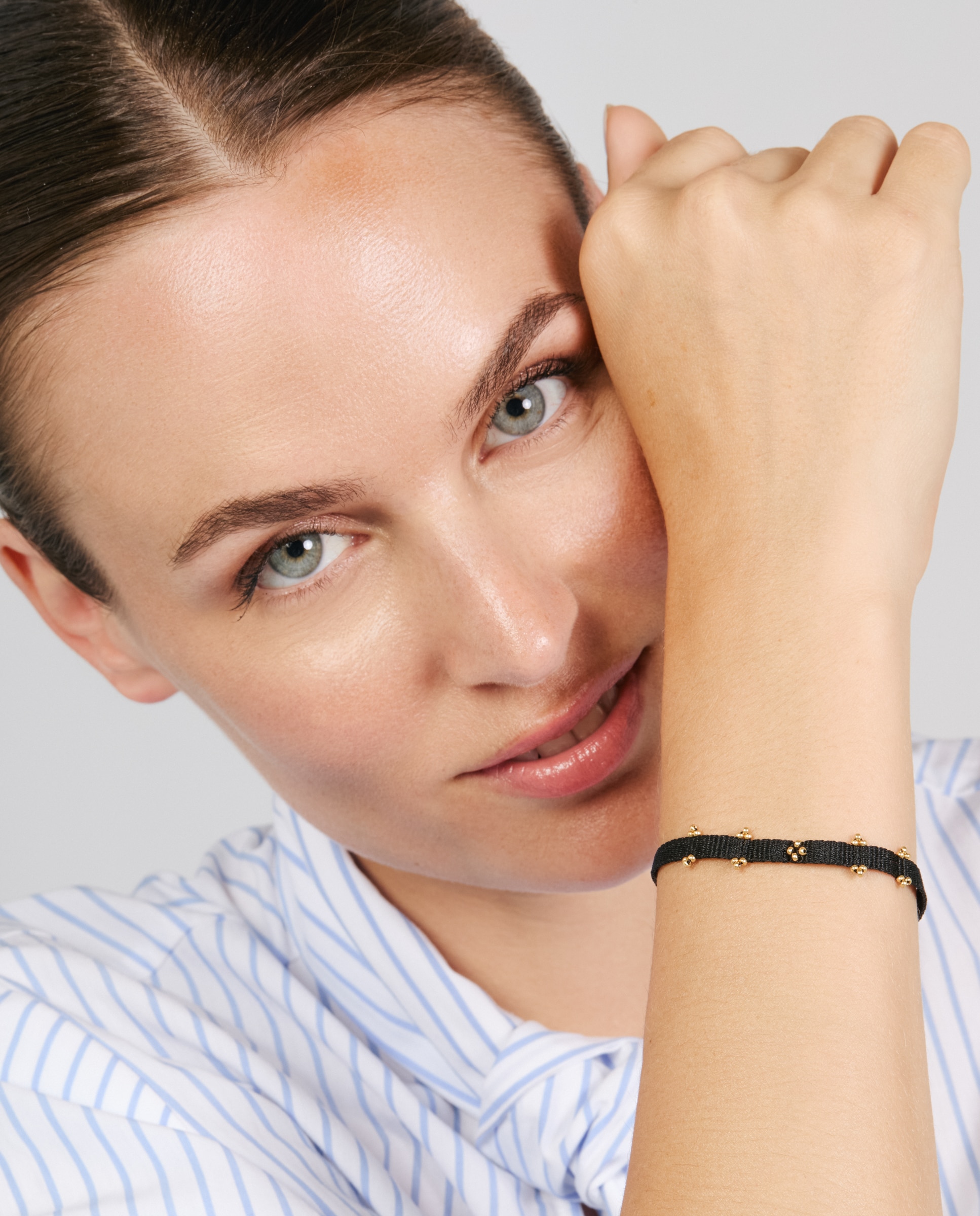 Pulsera africa con algodón acabada en oro de 18k - Luxenter - Negro Negro-5