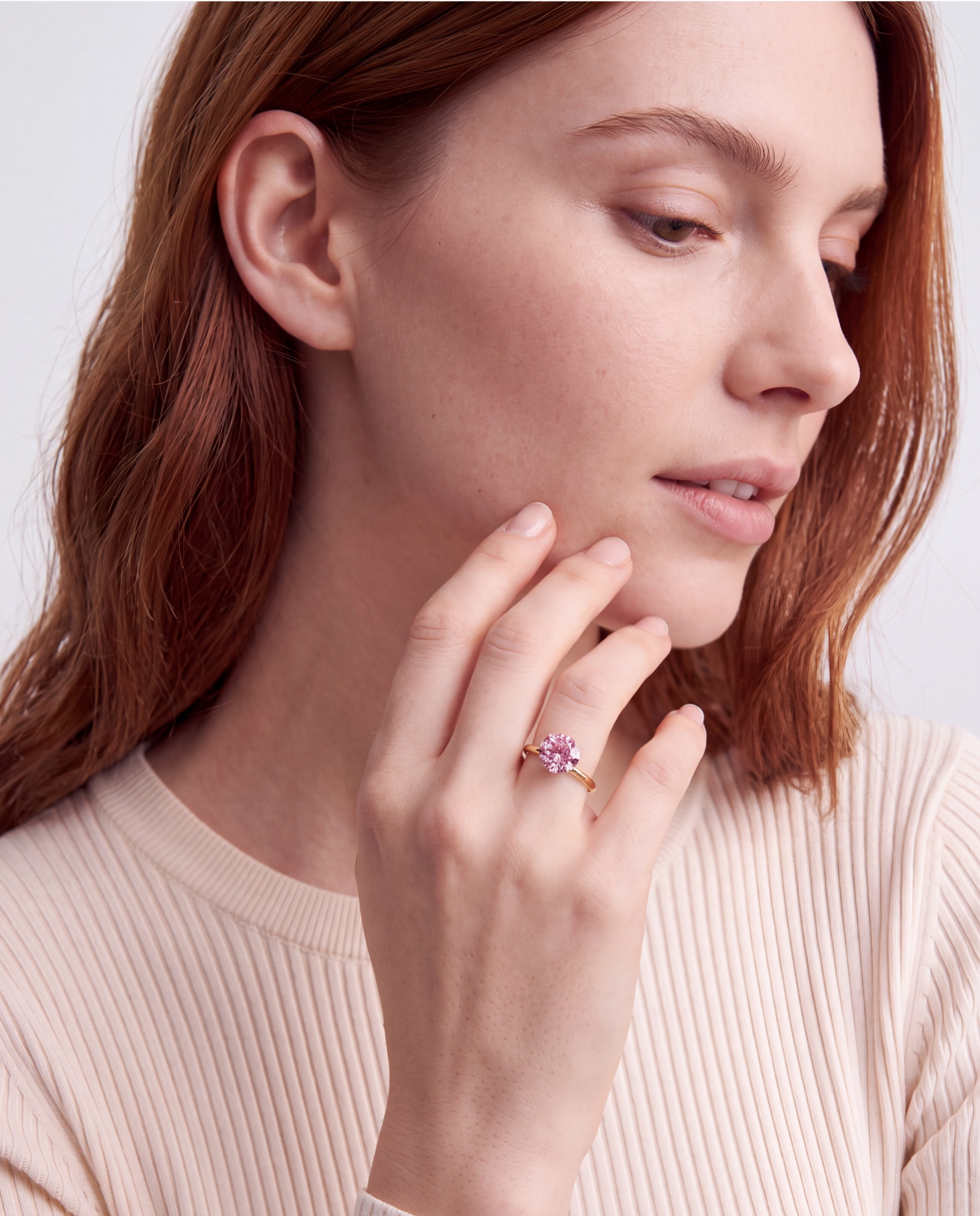 Anillo africa con circonita rubí acabado en oro de 18k - Luxenter - Rosa Rosa-5