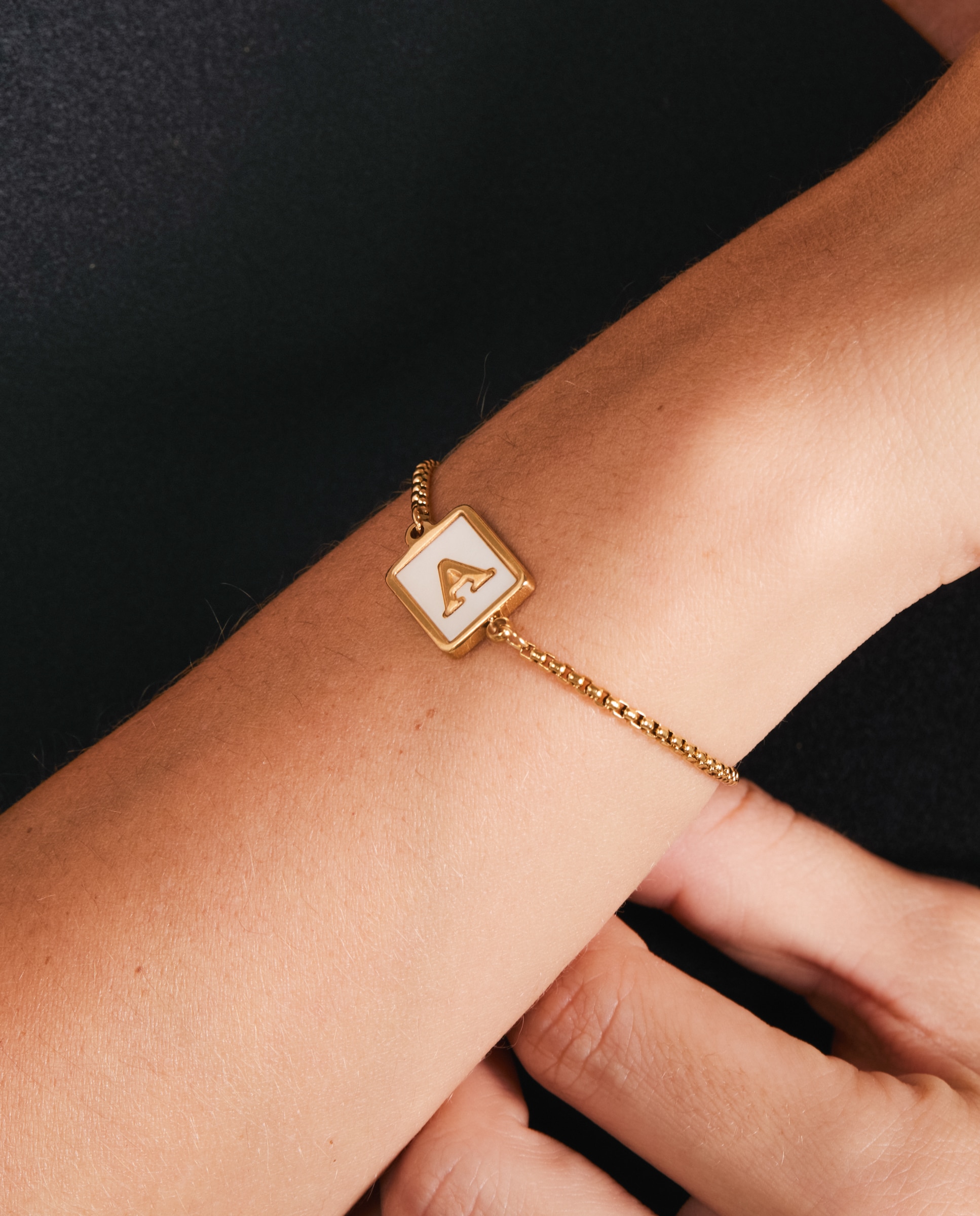 Pulsera de acero acabada en oro amarillo 18k con madreperla - Luxenter - Dorado Dorado-4