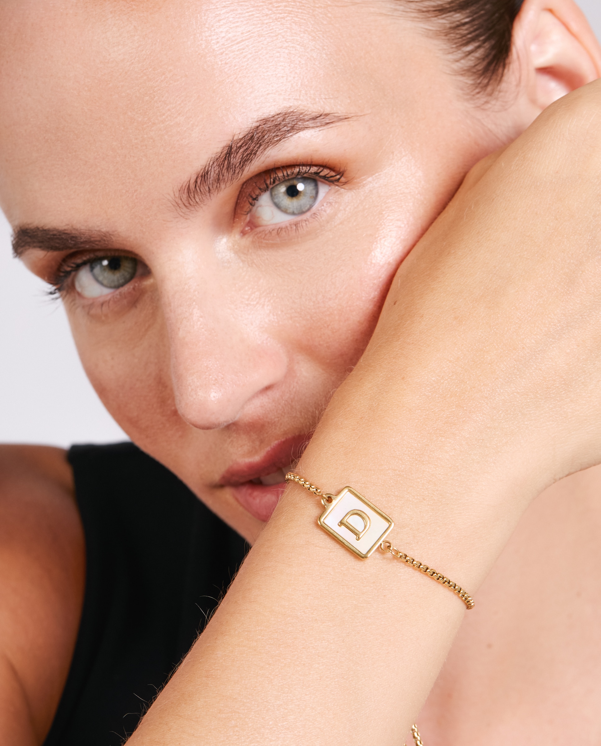 Pulsera de acero acabada en oro amarillo 18k con madreperla - Luxenter - Dorado Dorado-5