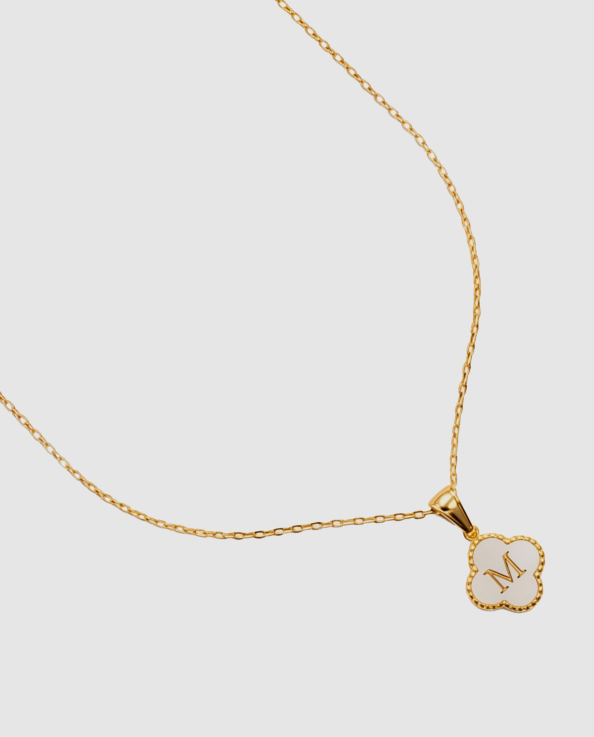 Collar letras de acero con madreperla acabado en oro de 18k - Luxenter - Blanco Blanco-6