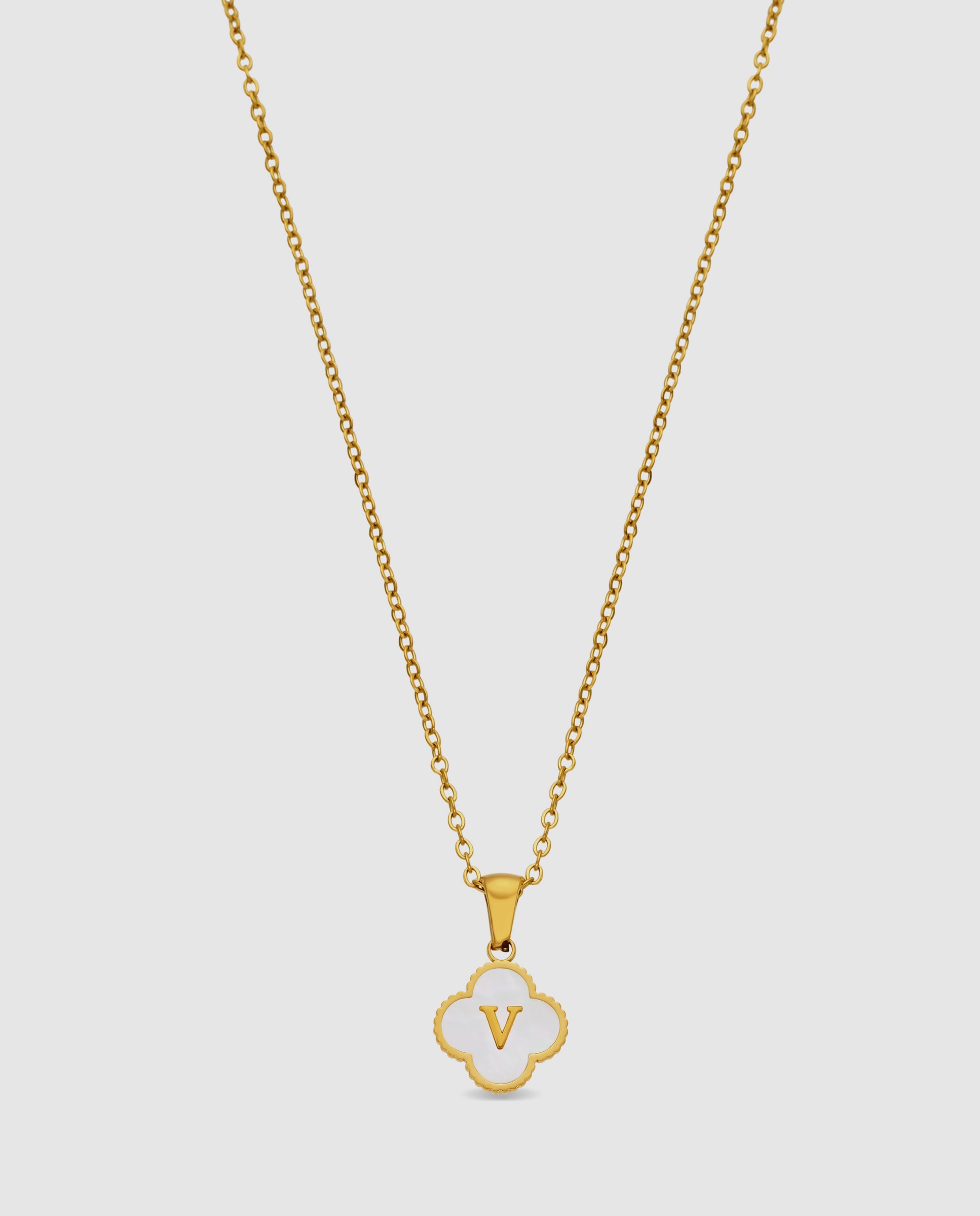 Imagen 0 de Collar letras de acero con madreperla acabado en oro de 18k Blanco